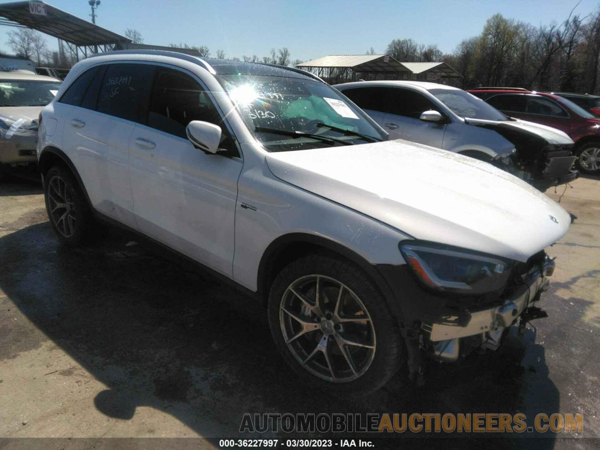 W1N0G6EB8NG045168 MERCEDES-BENZ GLC 2022