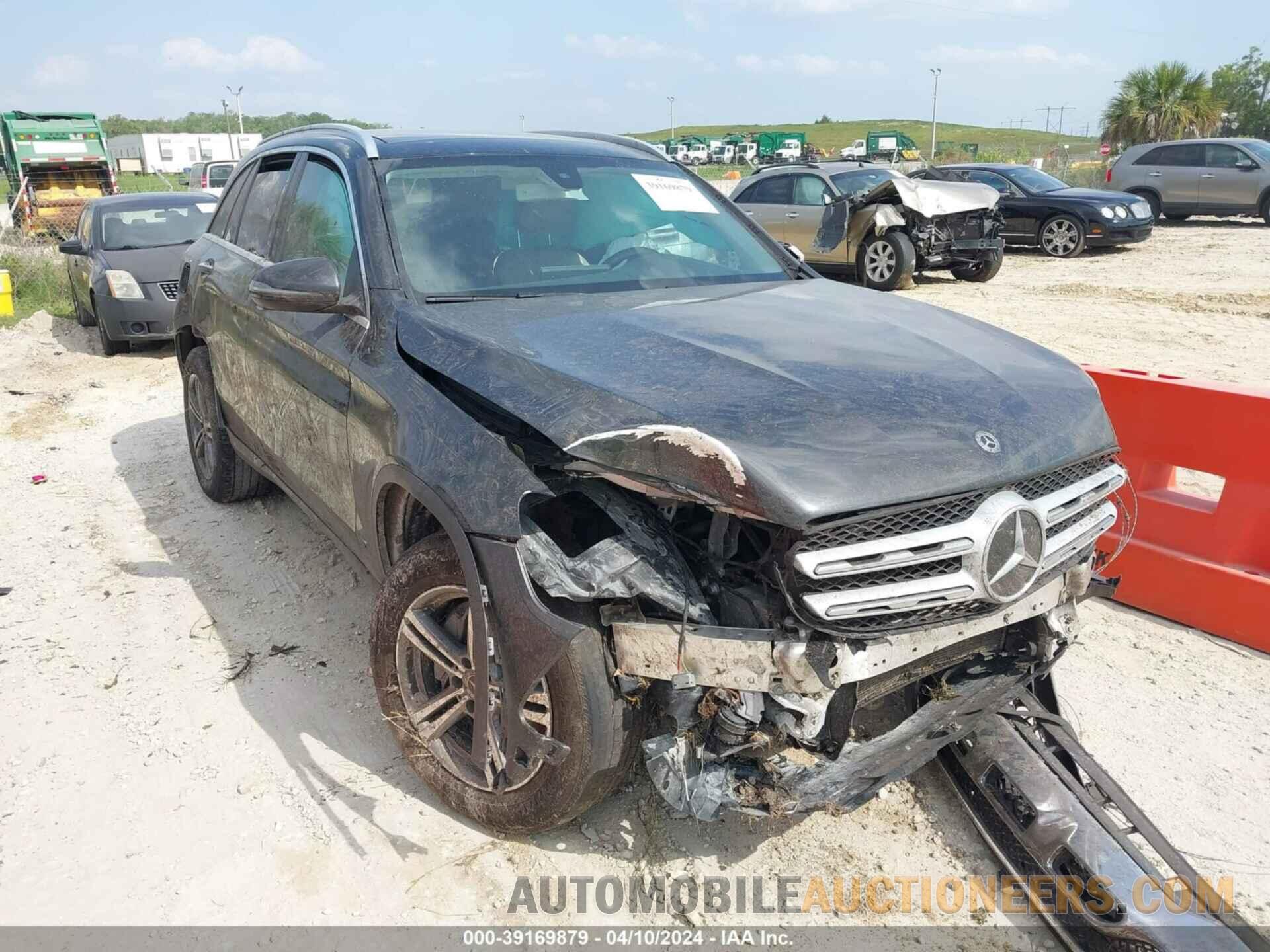 W1N0G8DB0LF810387 MERCEDES-BENZ GLC 300 2020