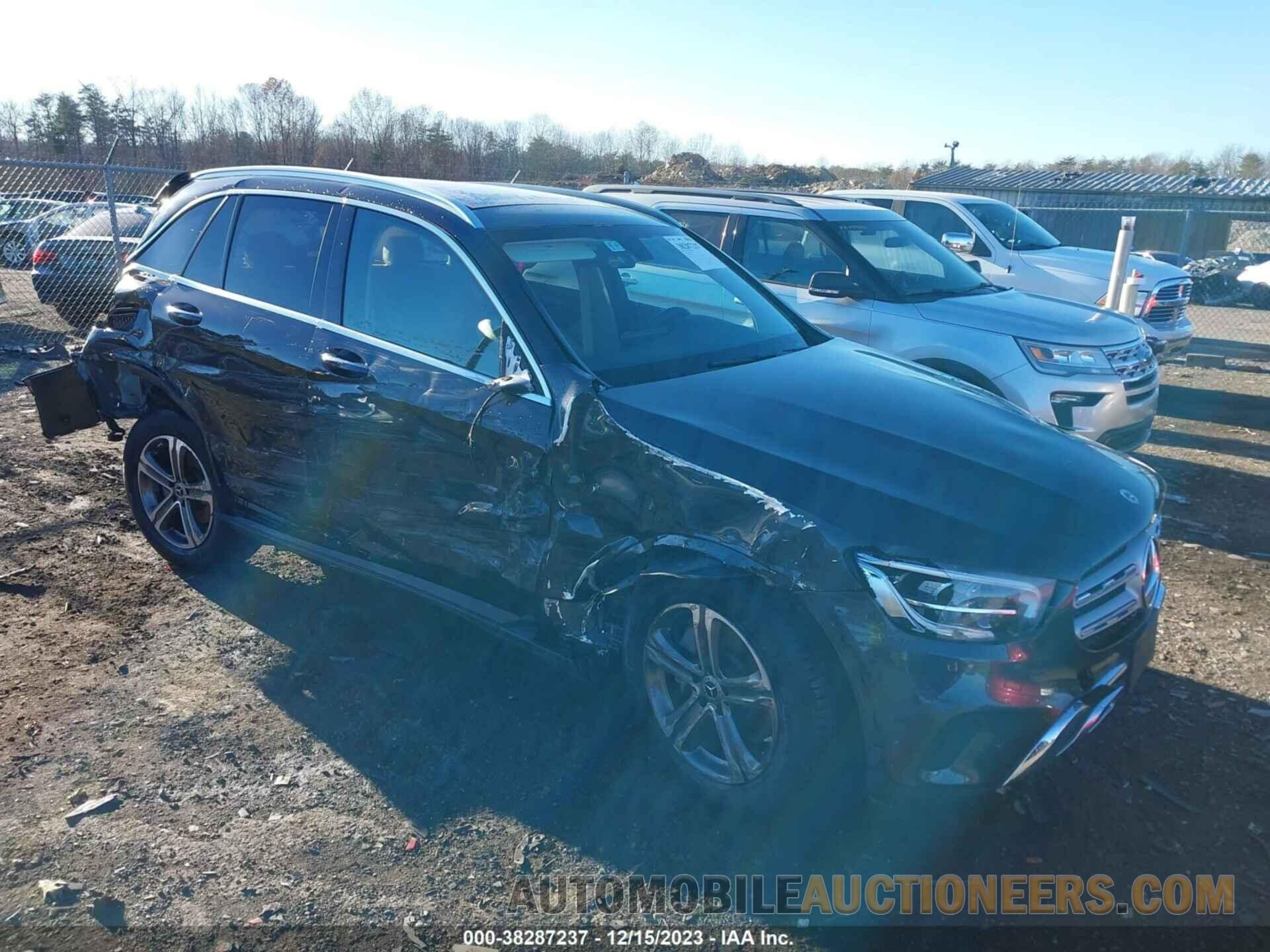 W1N0G8DB0MF981738 MERCEDES-BENZ GLC 300 2021