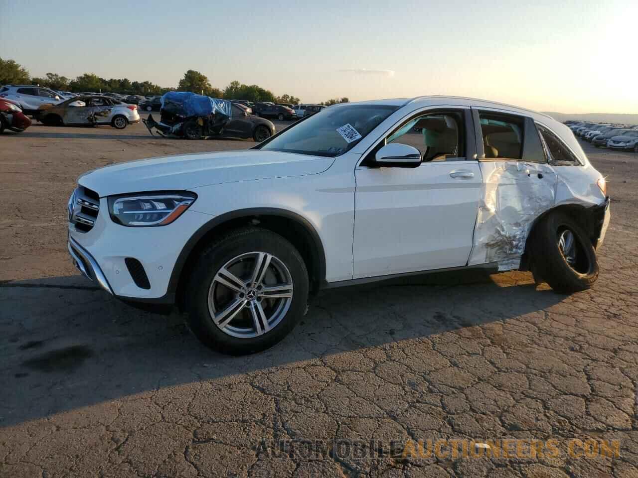 W1N0G8DB0MV268263 MERCEDES-BENZ GLC-CLASS 2021