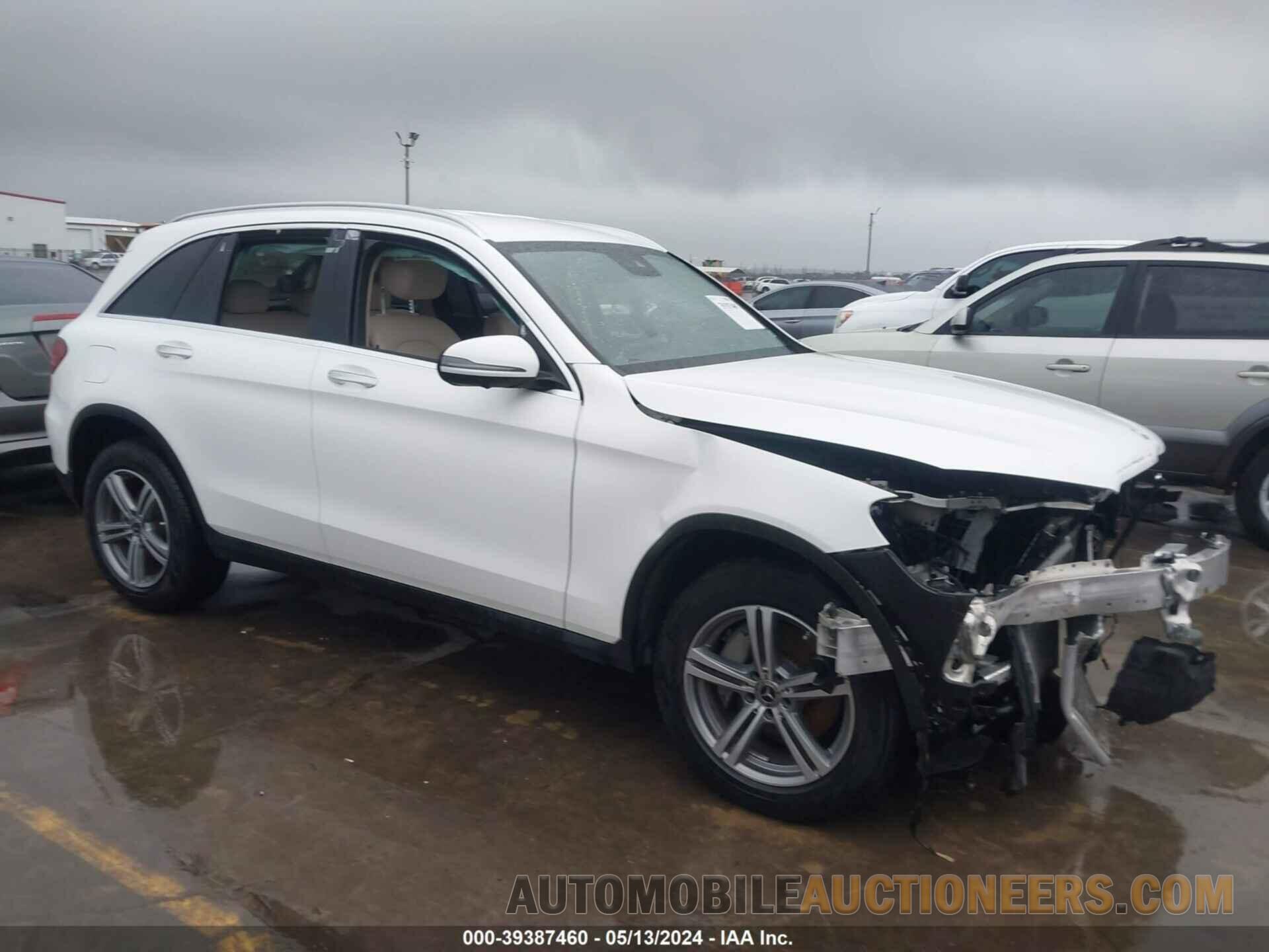 W1N0G8DB0NV333744 MERCEDES-BENZ GLC 300 2022