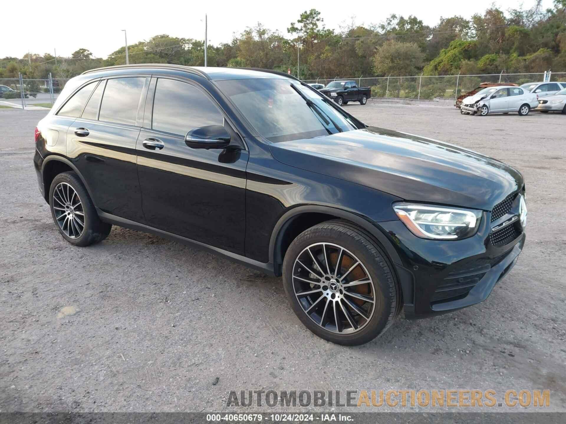 W1N0G8DB0NV335705 MERCEDES-BENZ GLC 300 2022