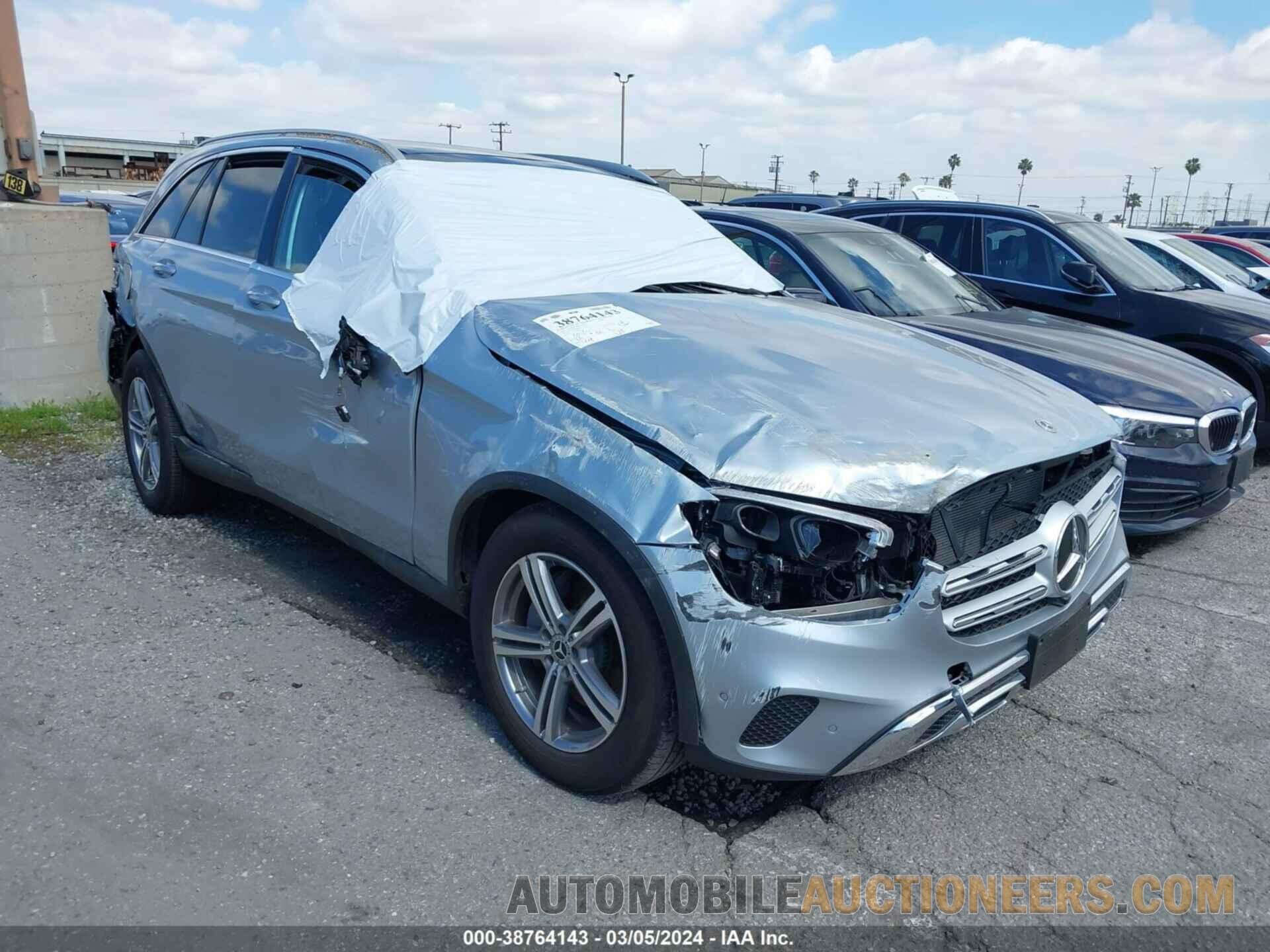 W1N0G8DB1MF976760 MERCEDES-BENZ GLC 300 2021