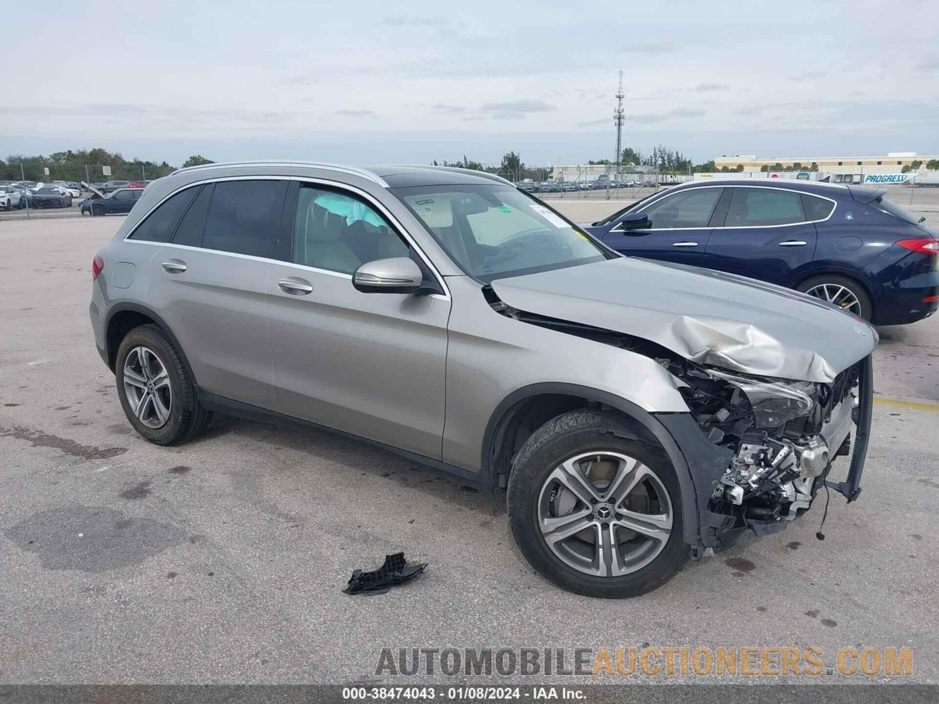 W1N0G8DB1MV313100 MERCEDES-BENZ GLC 300 2021