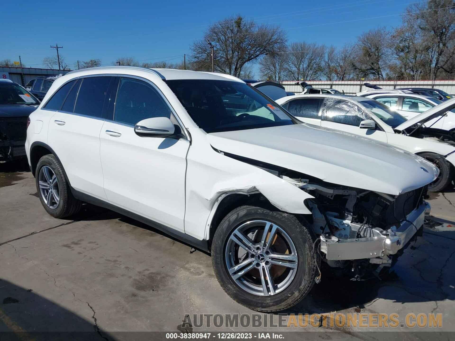 W1N0G8DB1NV366140 MERCEDES-BENZ GLC 300 2022