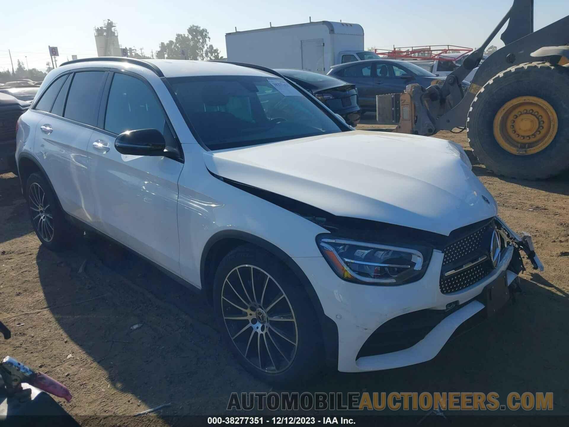 W1N0G8DB2MV324056 MERCEDES-BENZ GLC 300 2021