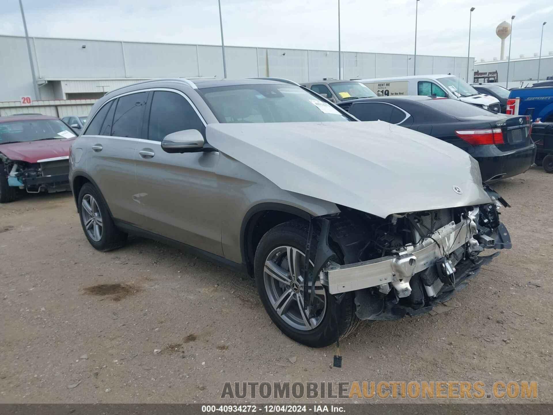 W1N0G8DB2NV336662 MERCEDES-BENZ GLC 300 2022