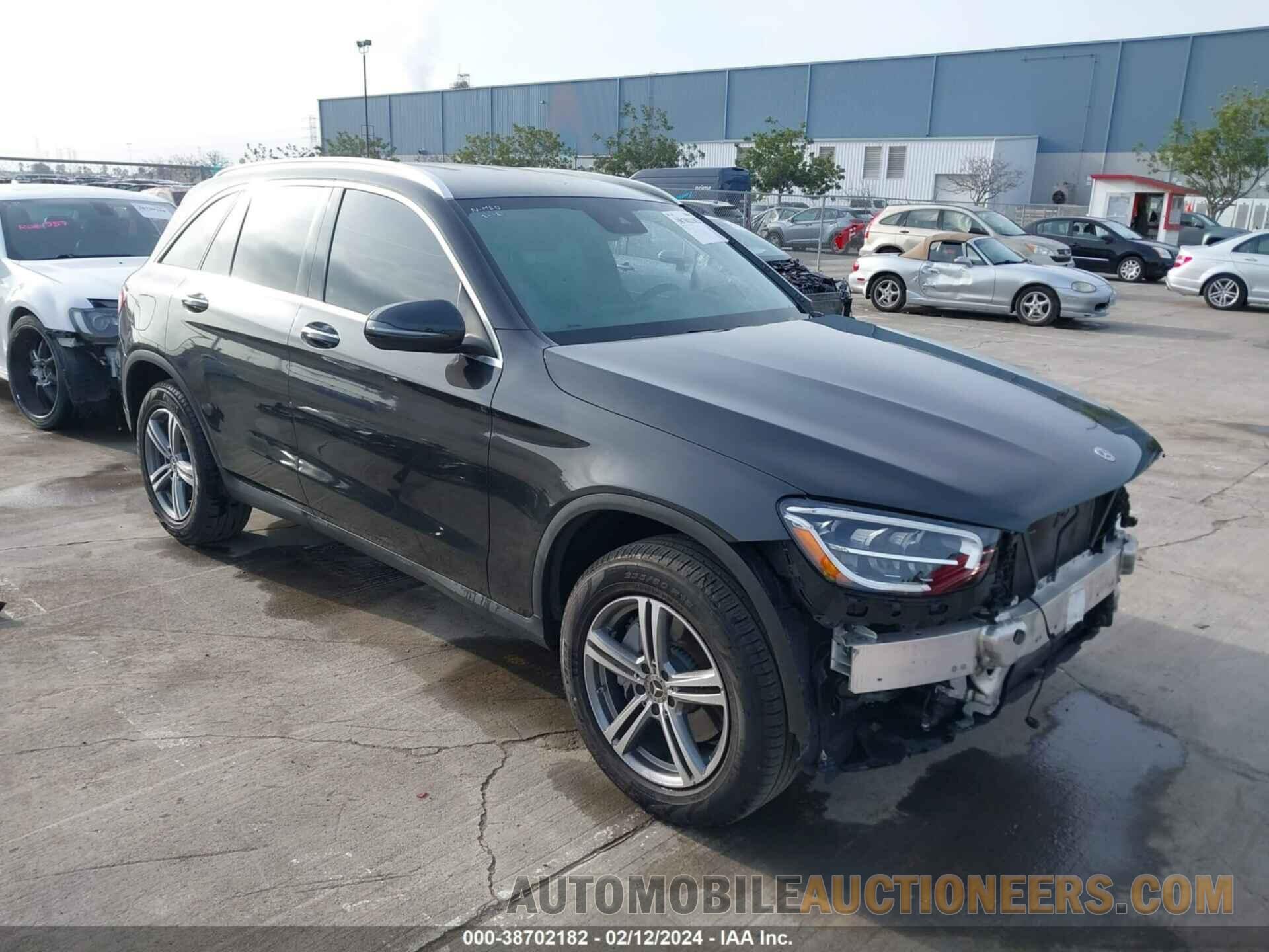 W1N0G8DB2NV348391 MERCEDES-BENZ GLC 300 2022