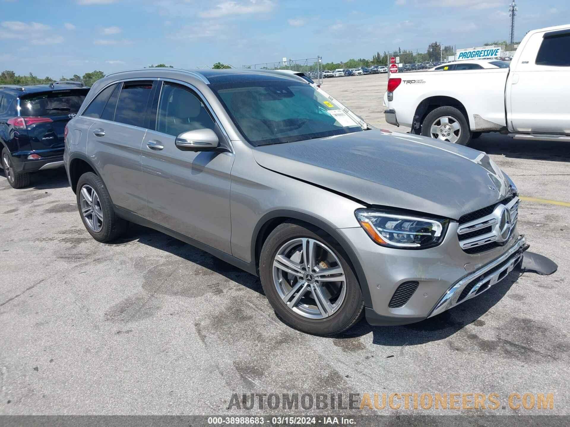 W1N0G8DB2NV388499 MERCEDES-BENZ GLC 300 2022