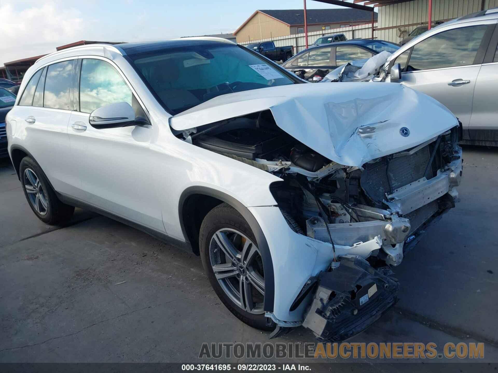 W1N0G8DB3LF784755 MERCEDES-BENZ GLC 2020