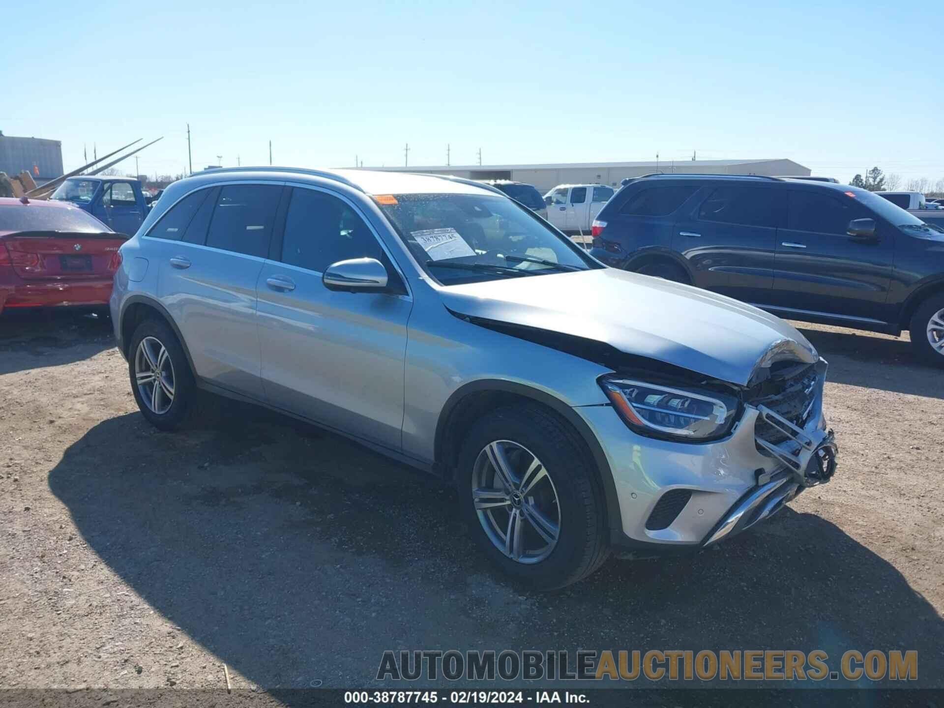 W1N0G8DB3NG097790 MERCEDES-BENZ GLC 300 2022