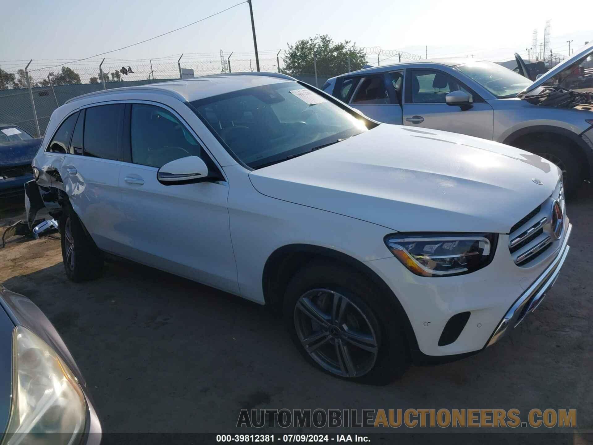 W1N0G8DB3NV335052 MERCEDES-BENZ GLC 2022