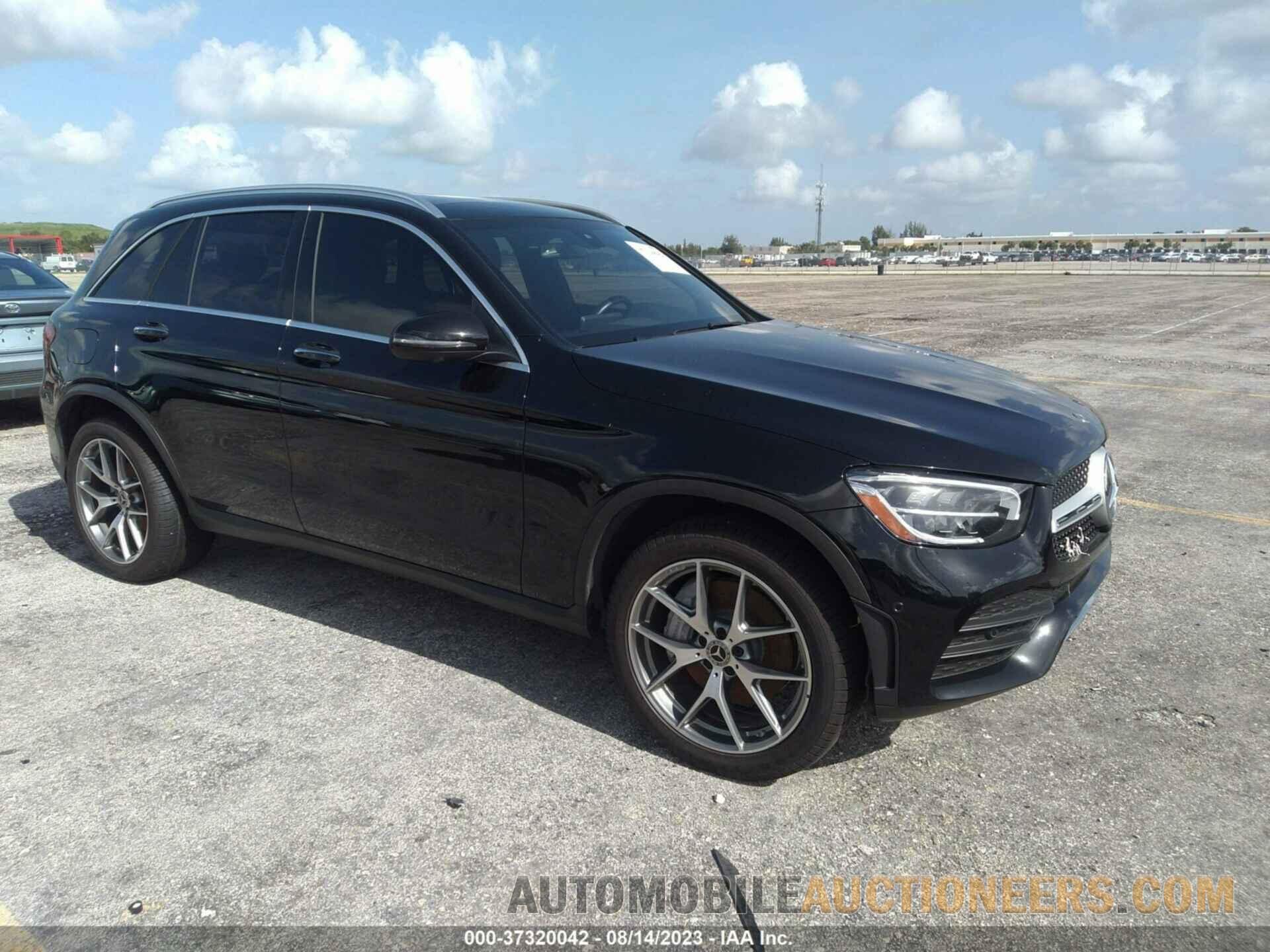 W1N0G8DB4LF798843 MERCEDES-BENZ GLC 2020