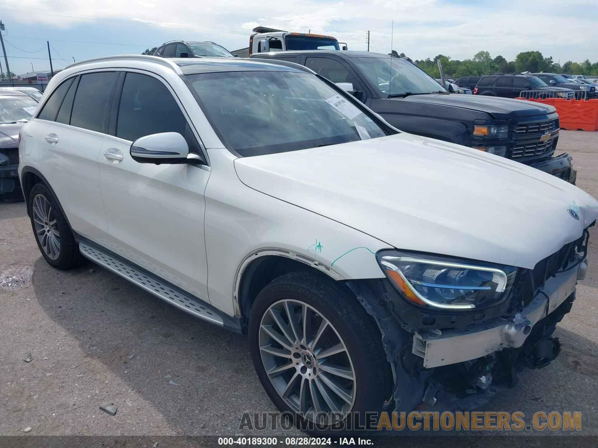 W1N0G8DB4MV271912 MERCEDES-BENZ GLC 300 2021