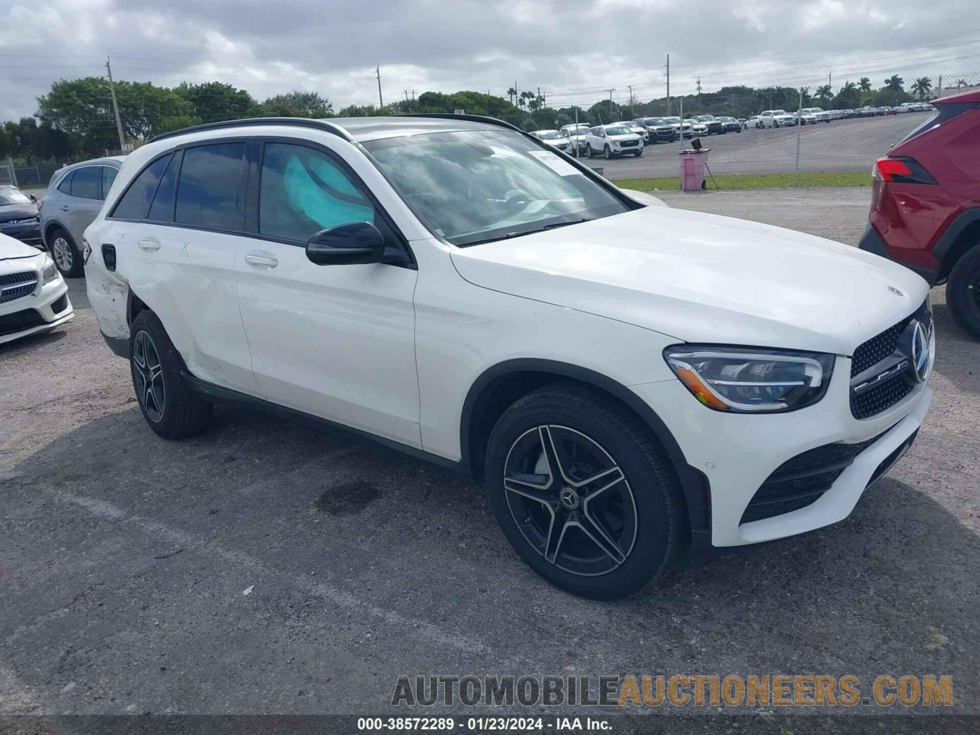 W1N0G8DB4MV312717 MERCEDES-BENZ GLC 300 2021