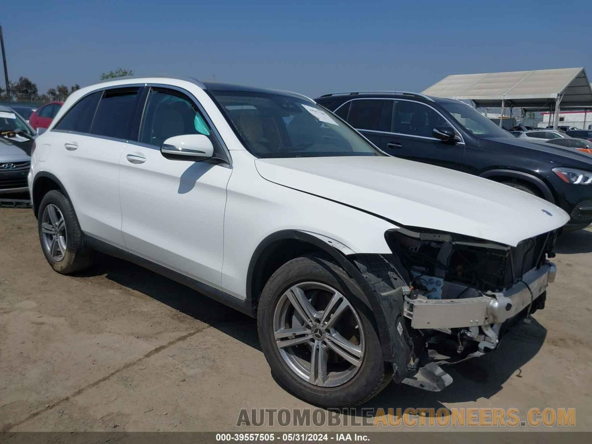 W1N0G8DB4NV328594 MERCEDES-BENZ GLC 300 2022