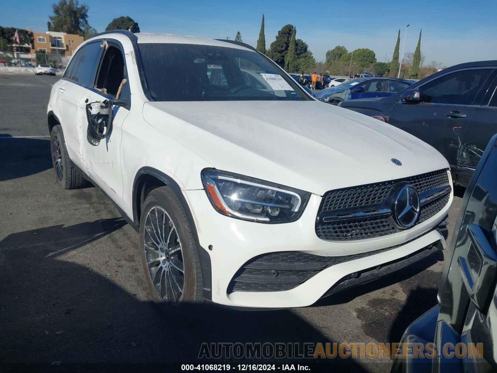 W1N0G8DB5MV281915 MERCEDES-BENZ GLC 2021