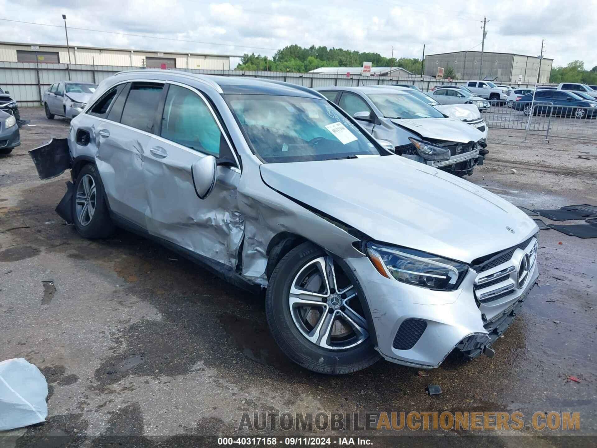 W1N0G8DB6LF757727 MERCEDES-BENZ GLC 300 2020