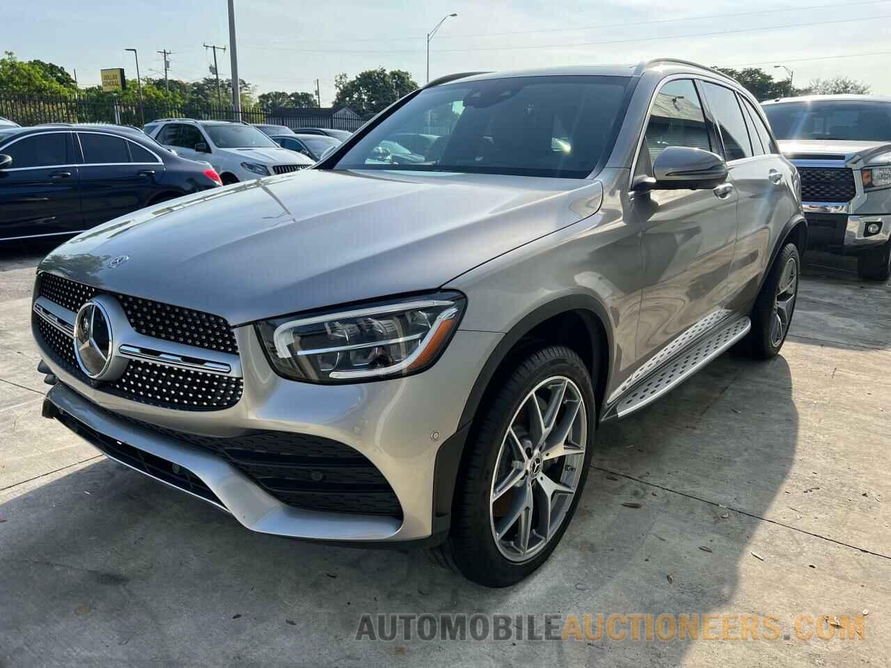 W1N0G8DB7LF849011 MERCEDES-BENZ GLC-CLASS 2020