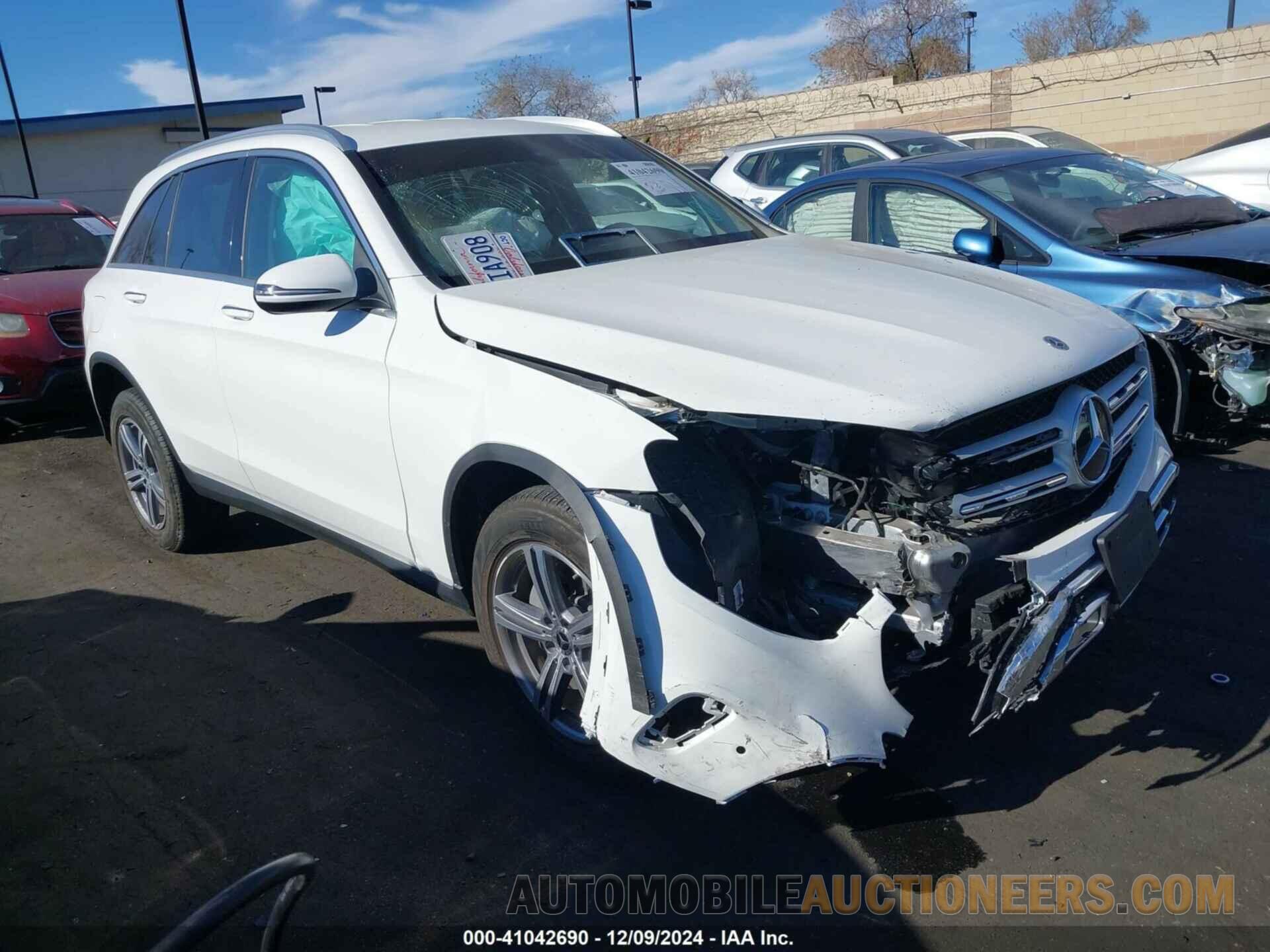 W1N0G8DB8MV311442 MERCEDES-BENZ GLC 300 2021