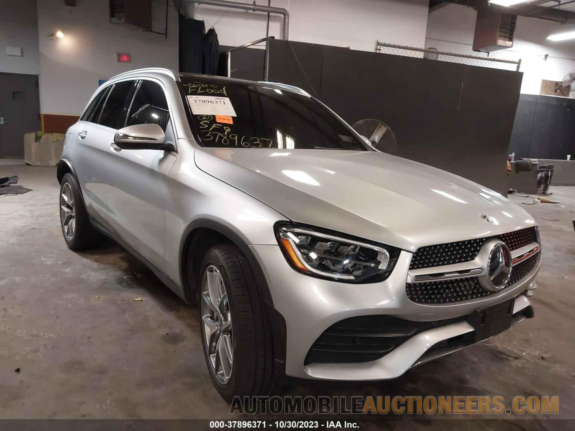 W1N0G8DB9LV256112 MERCEDES-BENZ GLC 2020