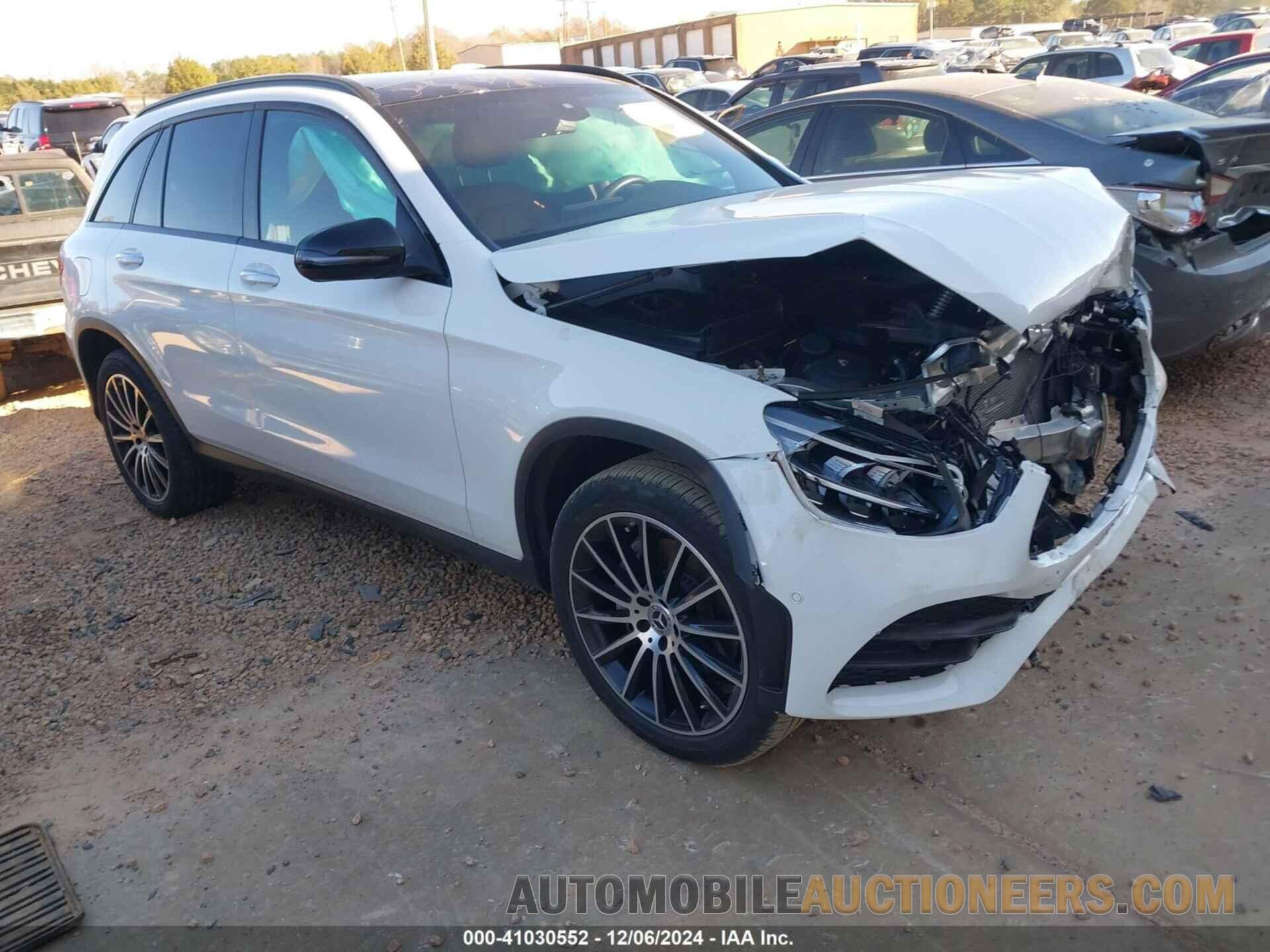 W1N0G8DBXMG005847 MERCEDES-BENZ GLC 300 2021