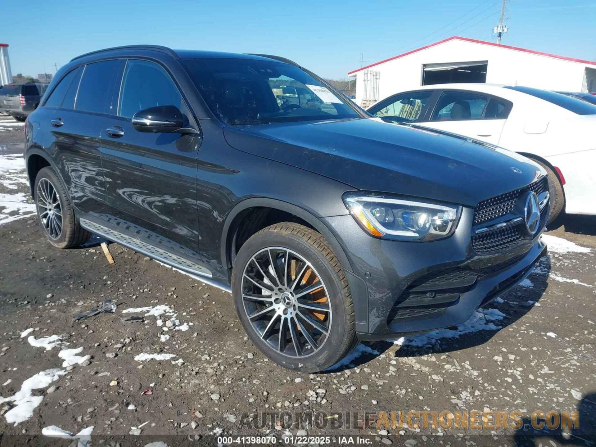 W1N0G8DBXNV365522 MERCEDES-BENZ GLC 300 2022