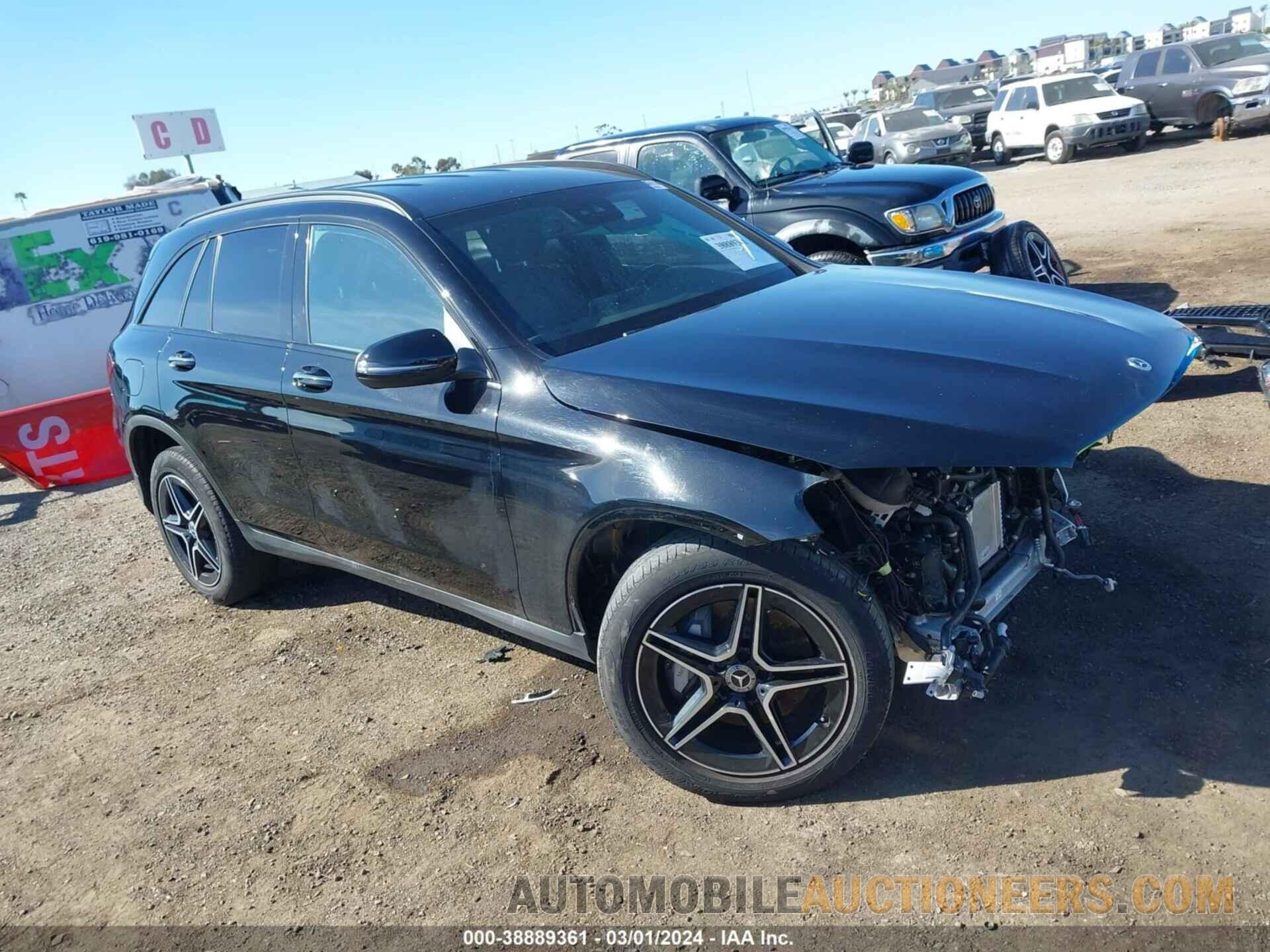 W1N0G8DBXNV390467 MERCEDES-BENZ GLC 300 2022