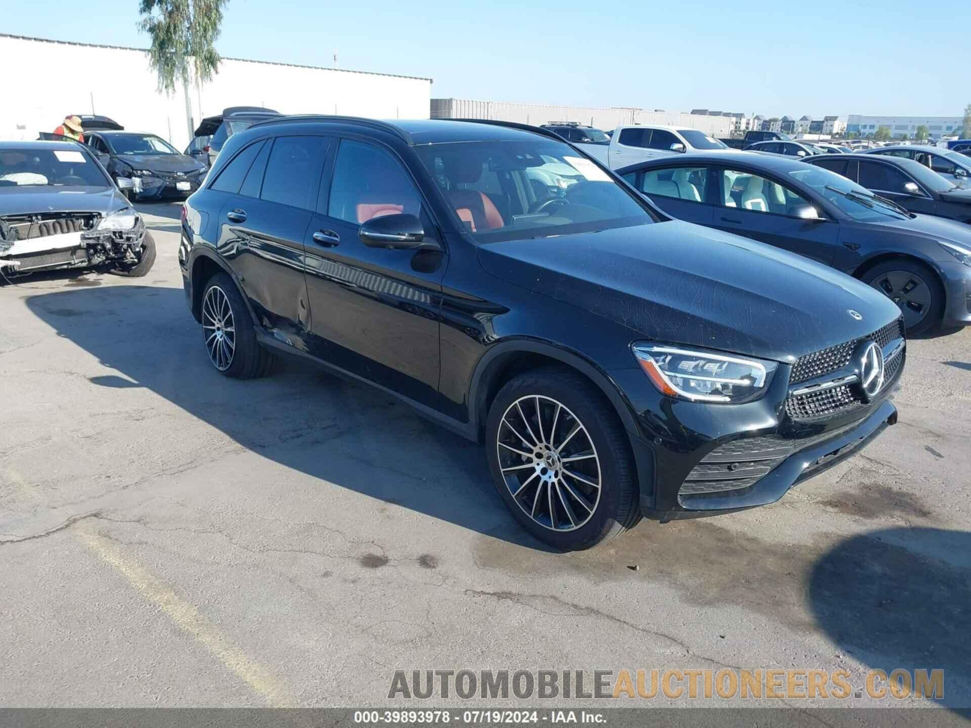 W1N0G8DBXNV397919 MERCEDES-BENZ GLC 300 2022