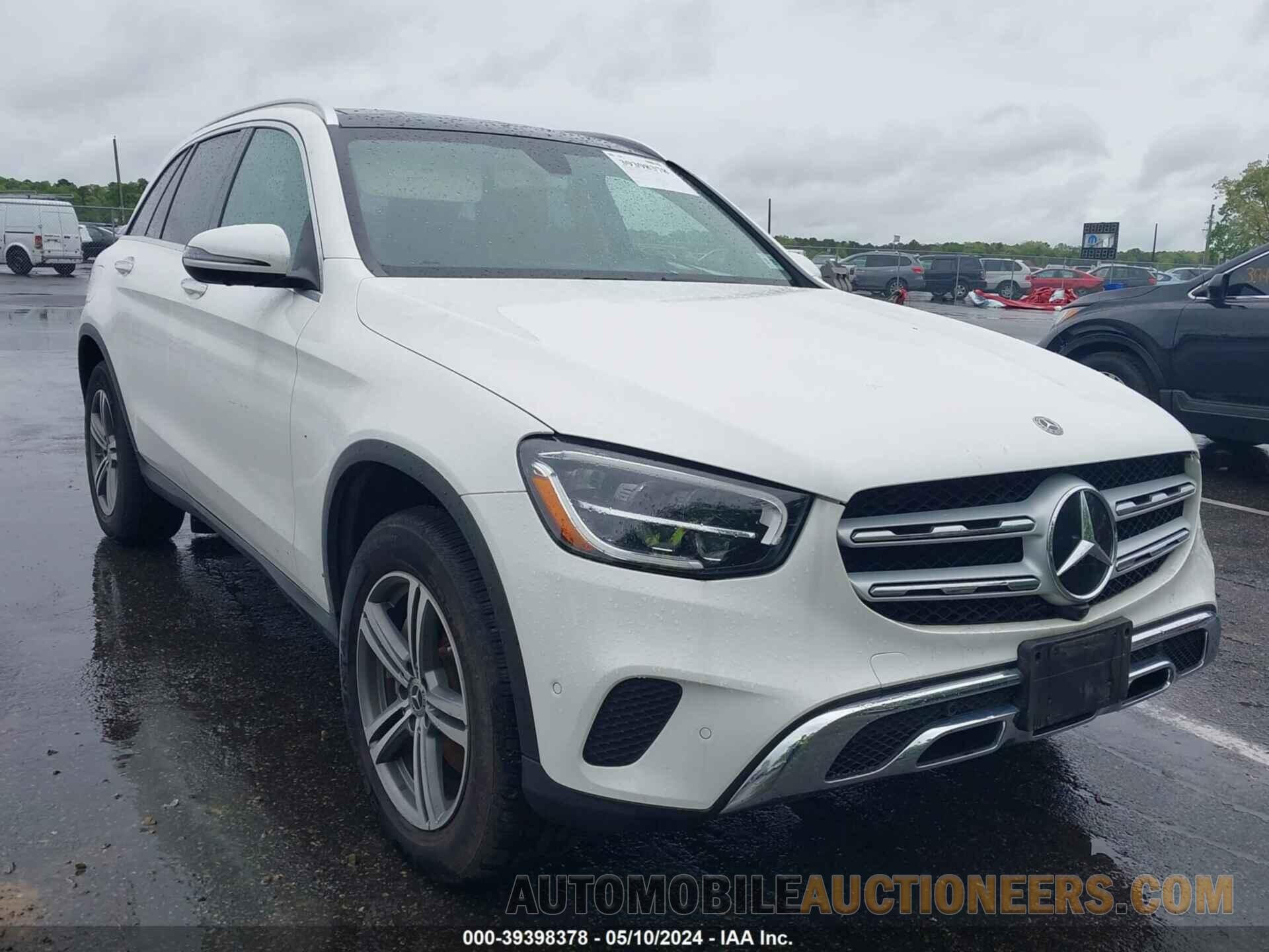 W1N0G8EB1LF824104 MERCEDES-BENZ GLC 300 2020