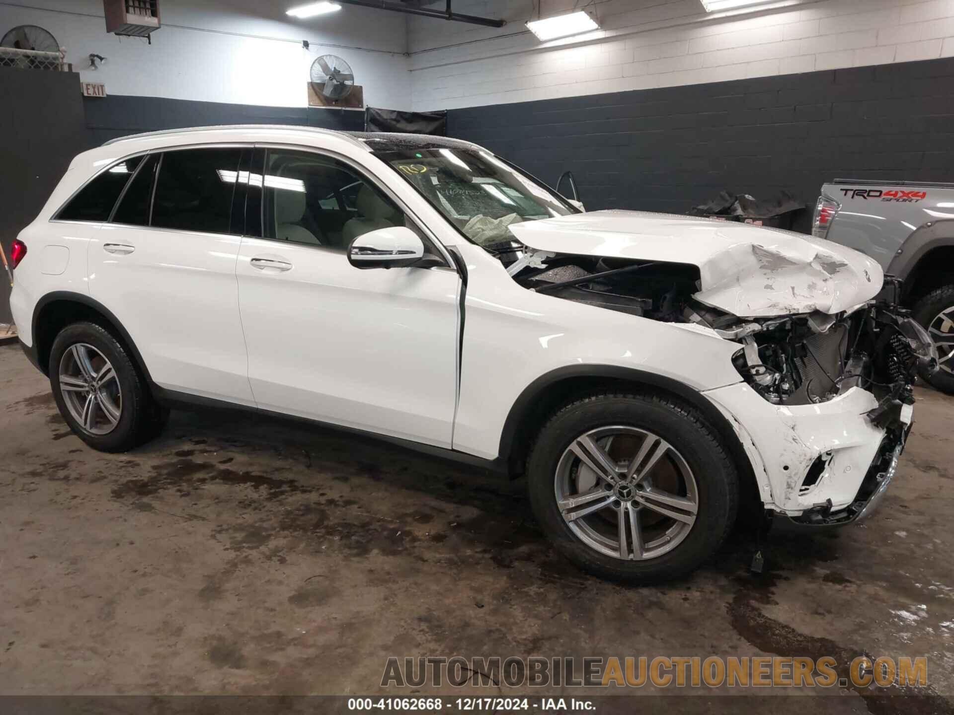 W1N0G8EB1NV327465 MERCEDES-BENZ GLC 300 2022