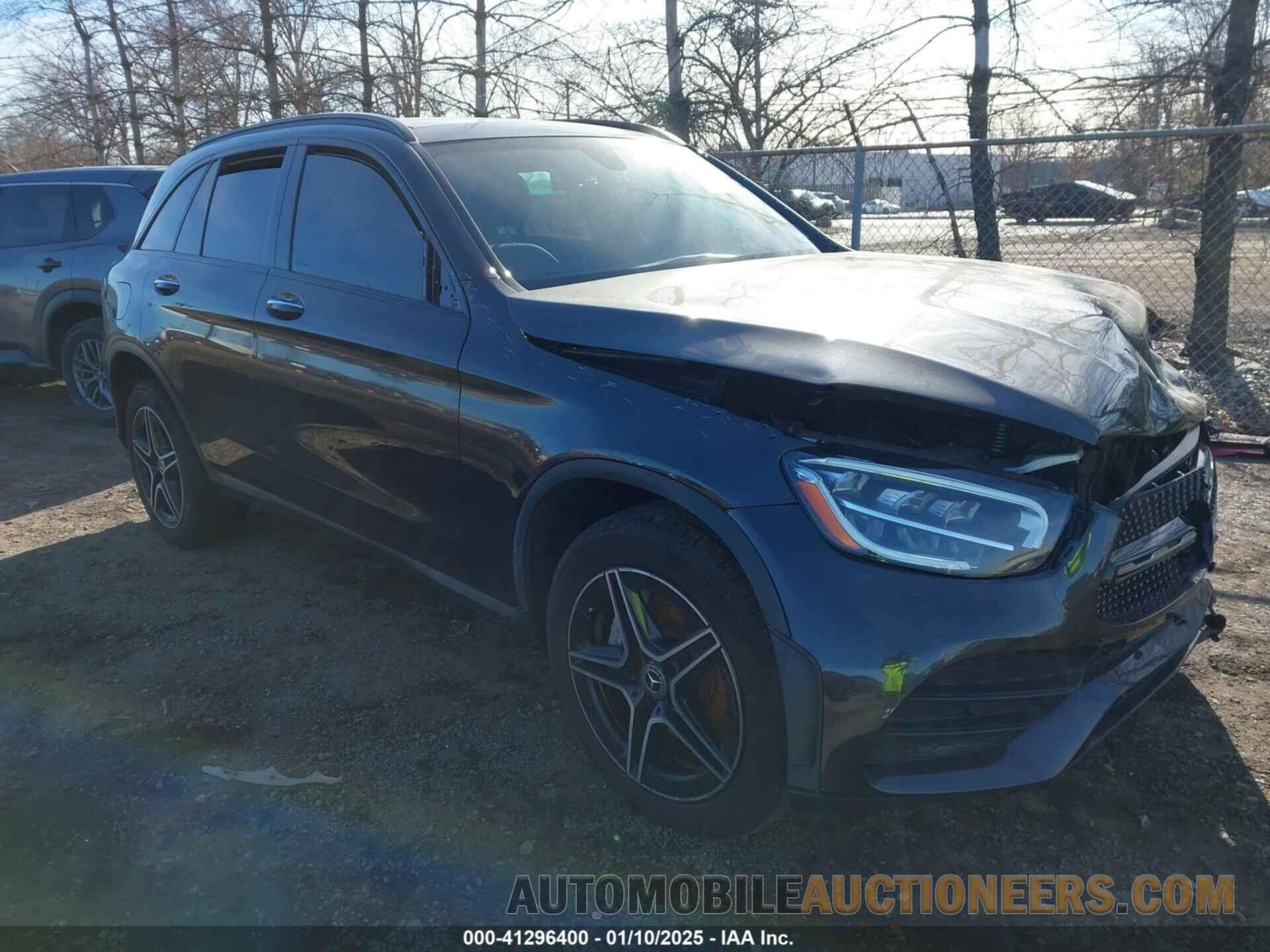 W1N0G8EB3LF815887 MERCEDES-BENZ GLC 300 2020