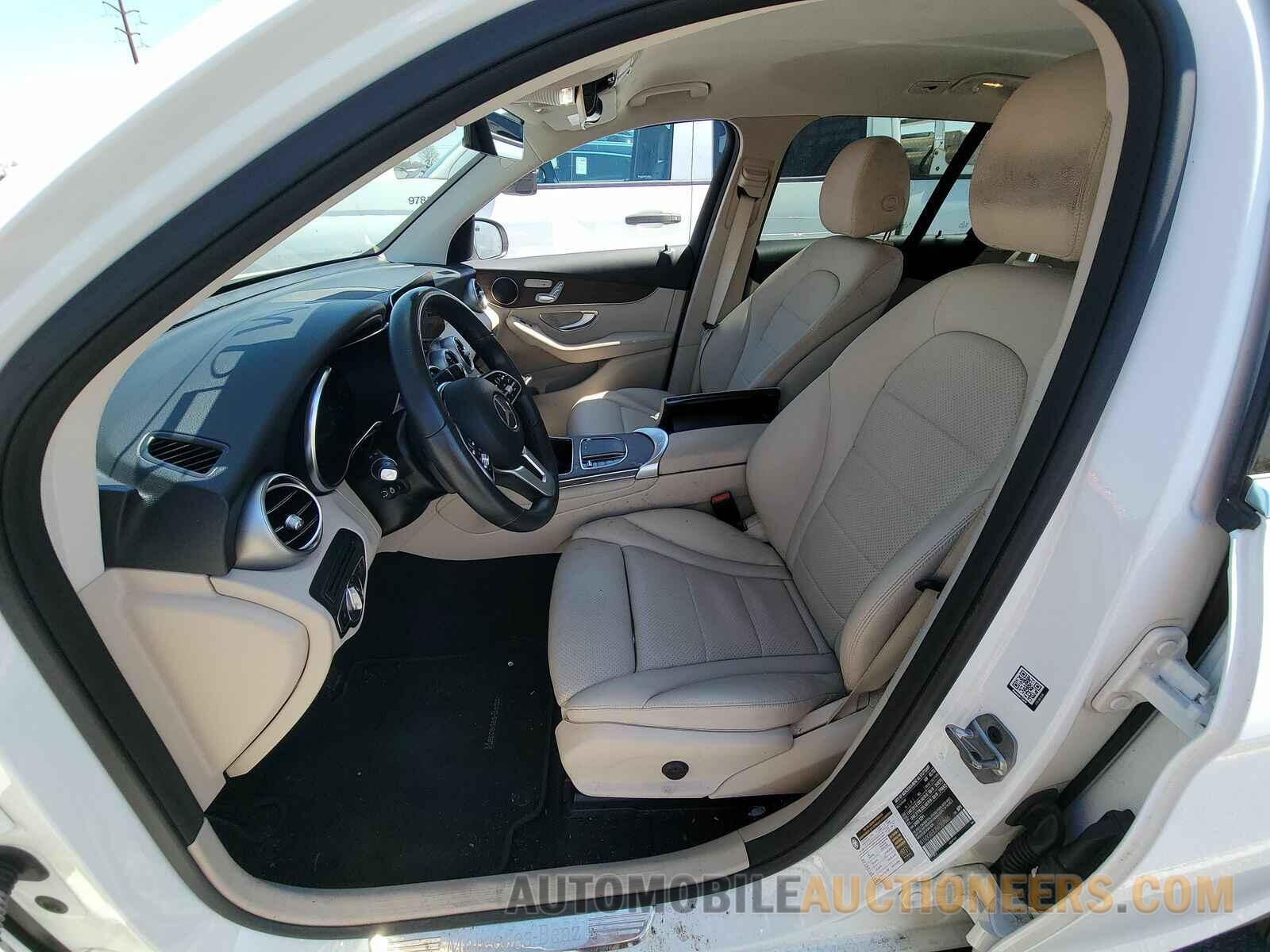 W1N0G8EB3NV369605 Mercedes-Benz GLC 2022