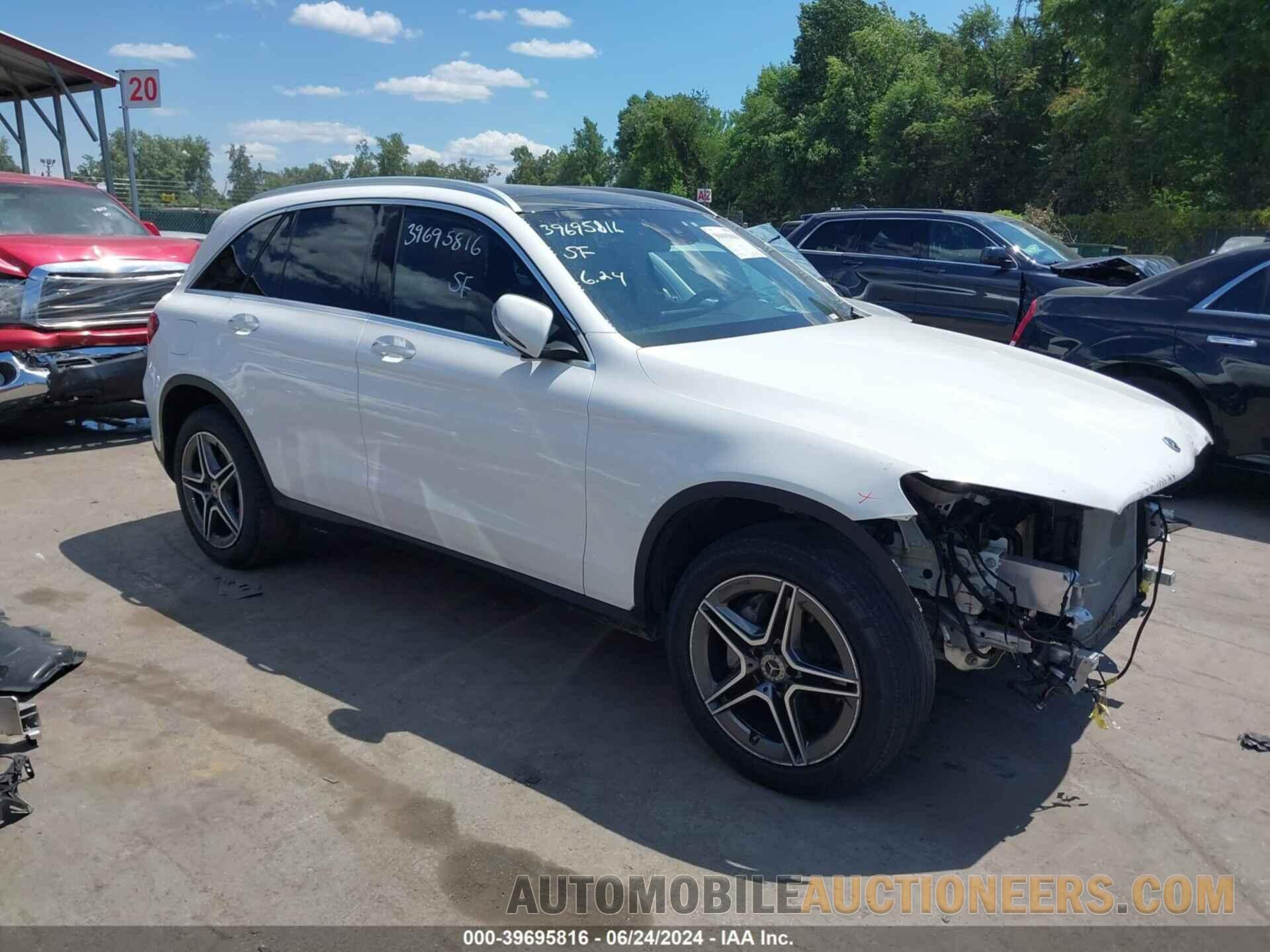 W1N0G8EB4MV284142 MERCEDES-BENZ GLC 300 2021