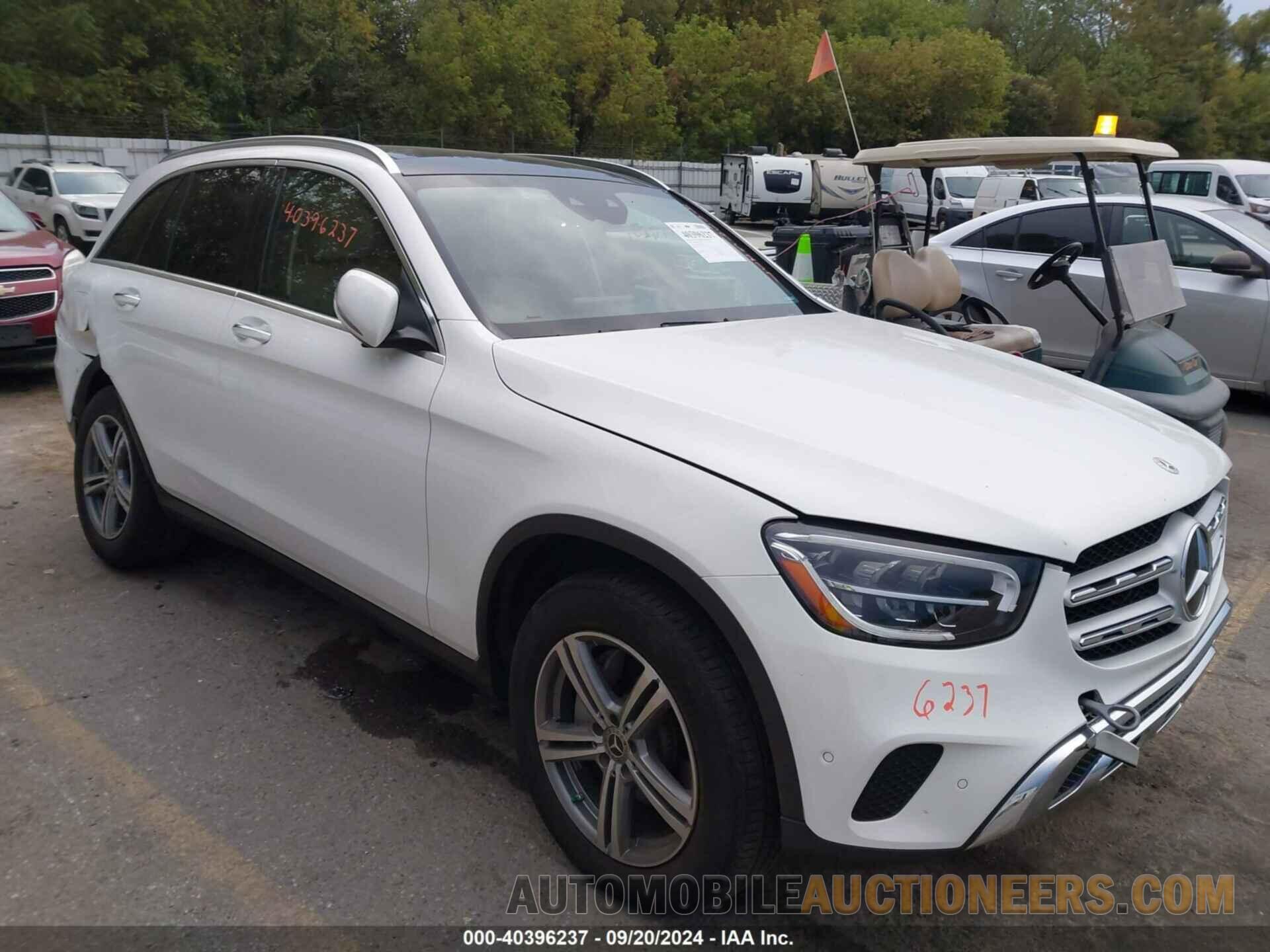 W1N0G8EB5MF903843 MERCEDES-BENZ GLC 300 2021