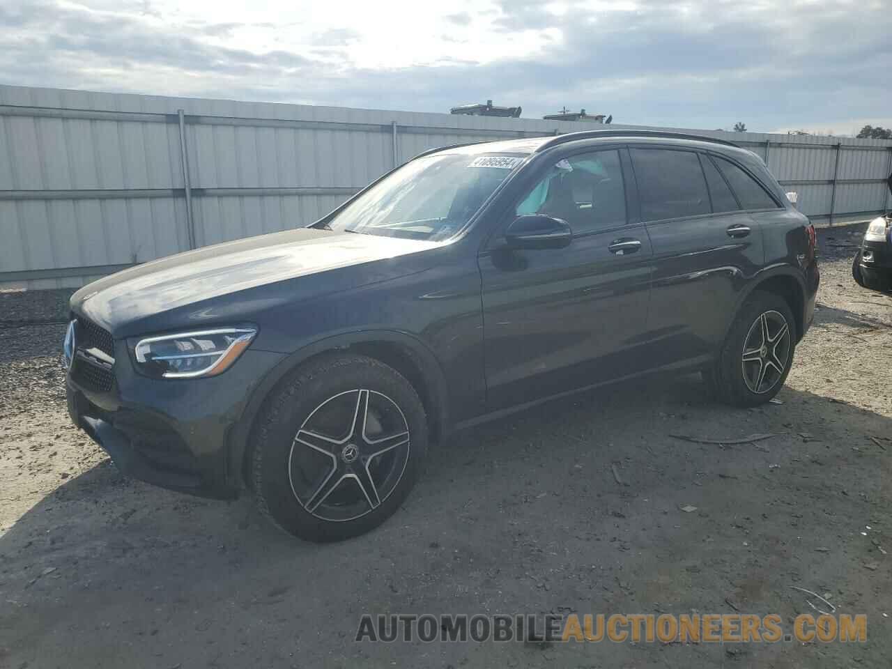 W1N0G8EB6MV317447 MERCEDES-BENZ GLC-CLASS 2021