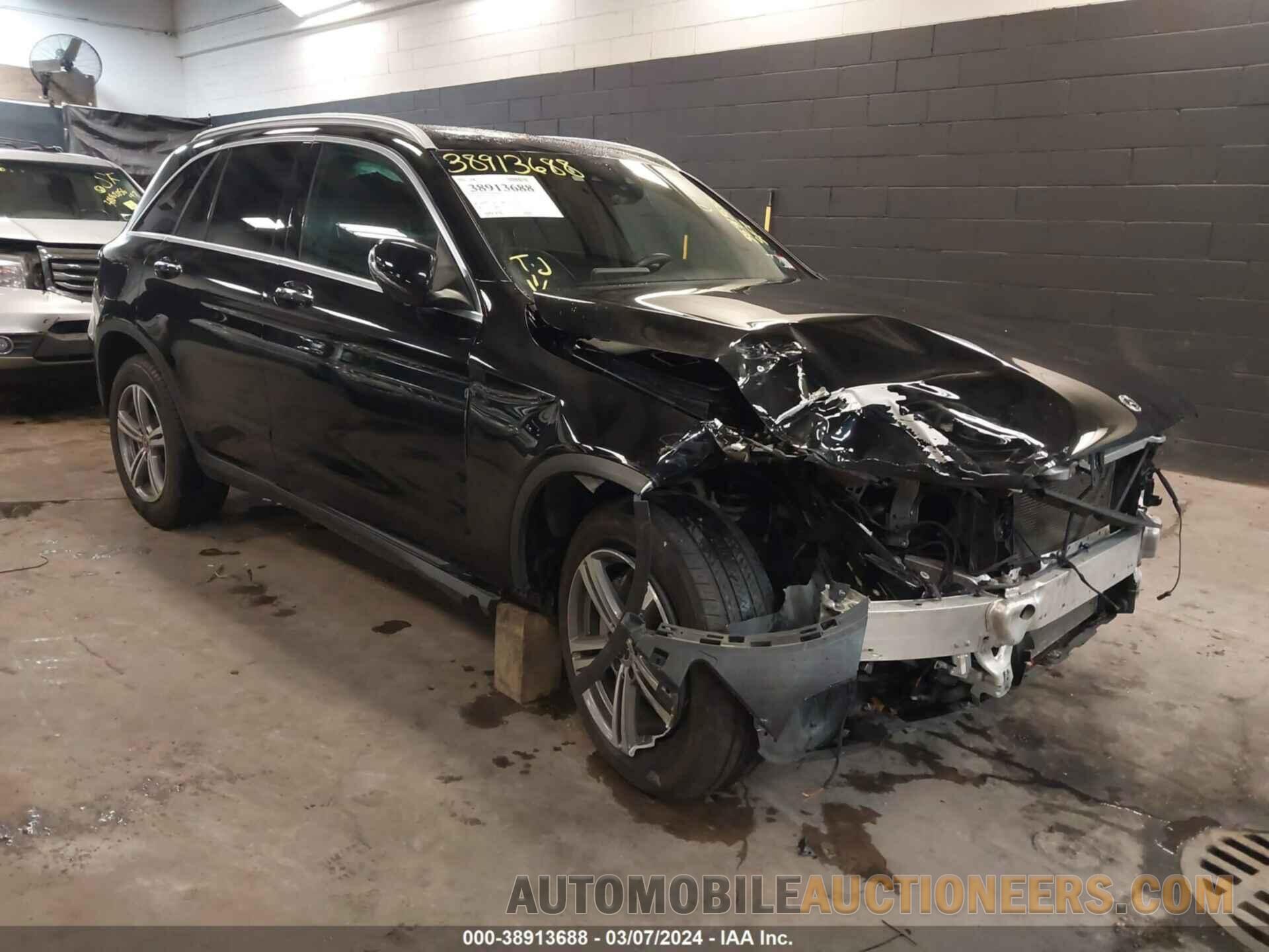 W1N0G8EB7MF923169 MERCEDES-BENZ GLC 300 2021