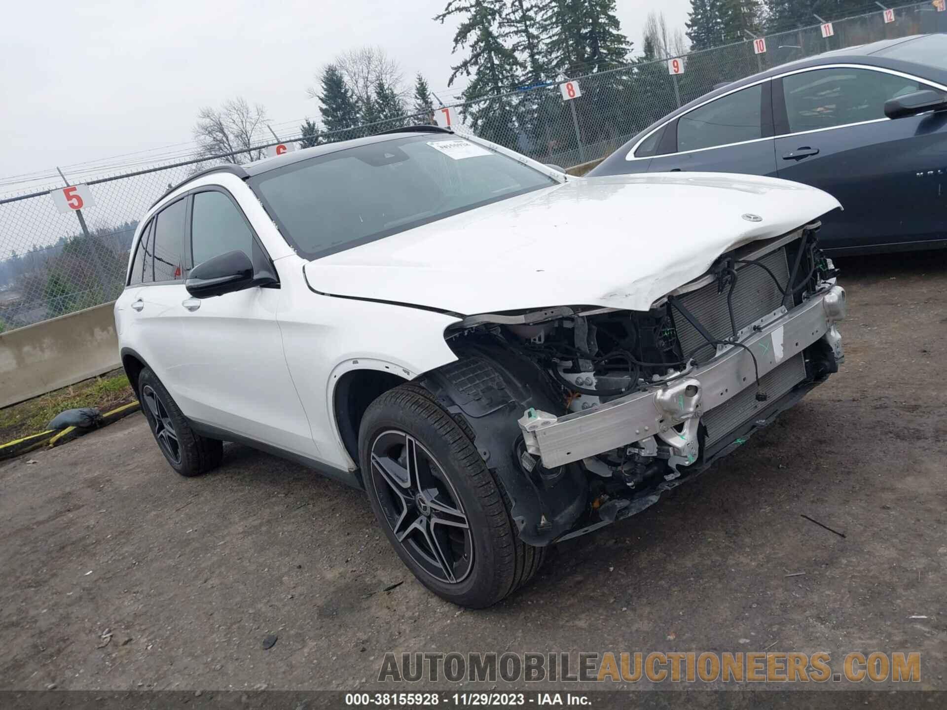 W1N0G8EB7NV351687 MERCEDES-BENZ GLC 300 2022