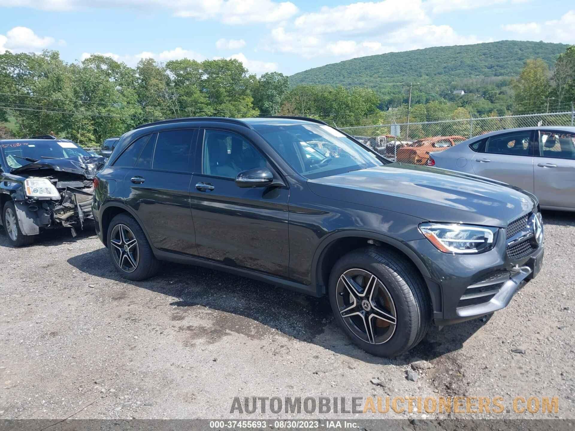 W1N0G8EB8NV374752 MERCEDES-BENZ GLC 2022