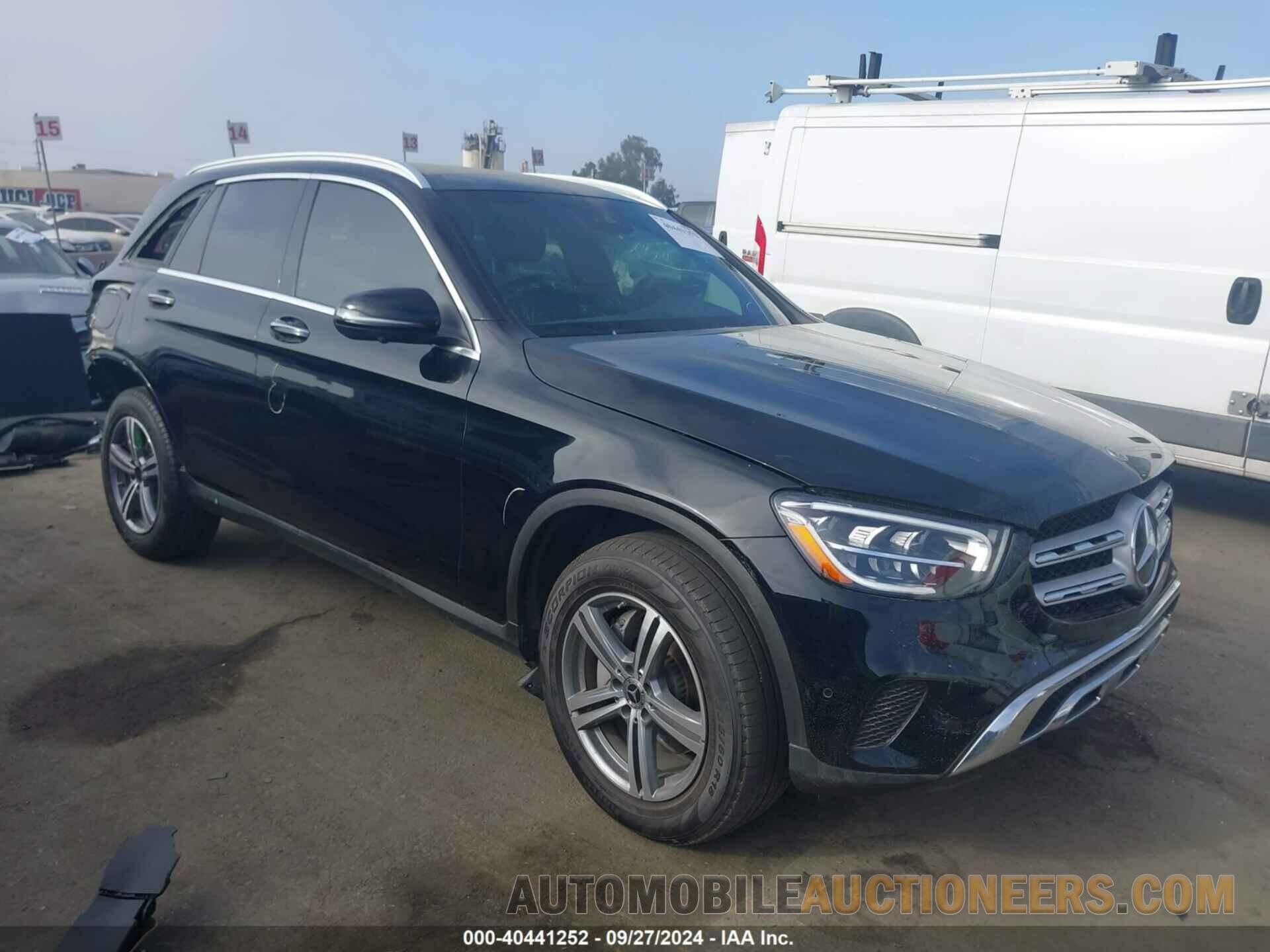 W1N0G8EB9NV387817 MERCEDES-BENZ GLC 300 2022