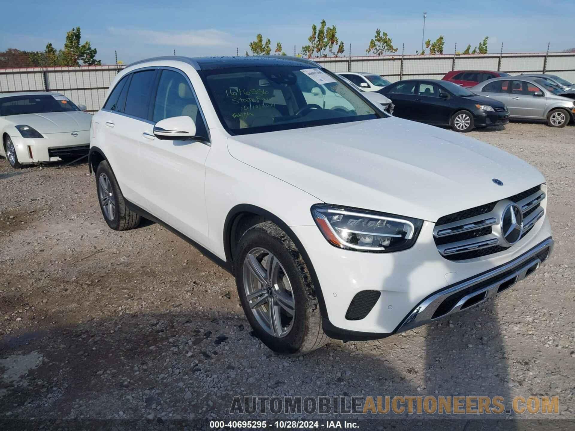 W1N0G8EBXMF881094 MERCEDES-BENZ GLC 300 2021