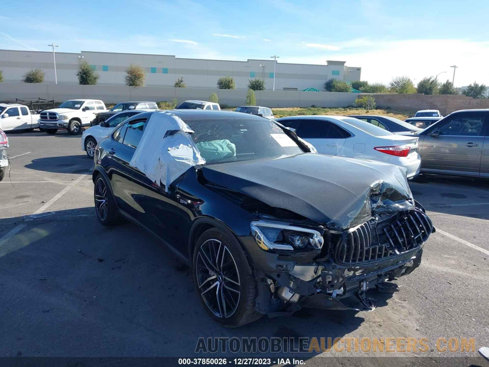 W1N0J6EB8NG101756 MERCEDES-BENZ AMG GLC 43 2022