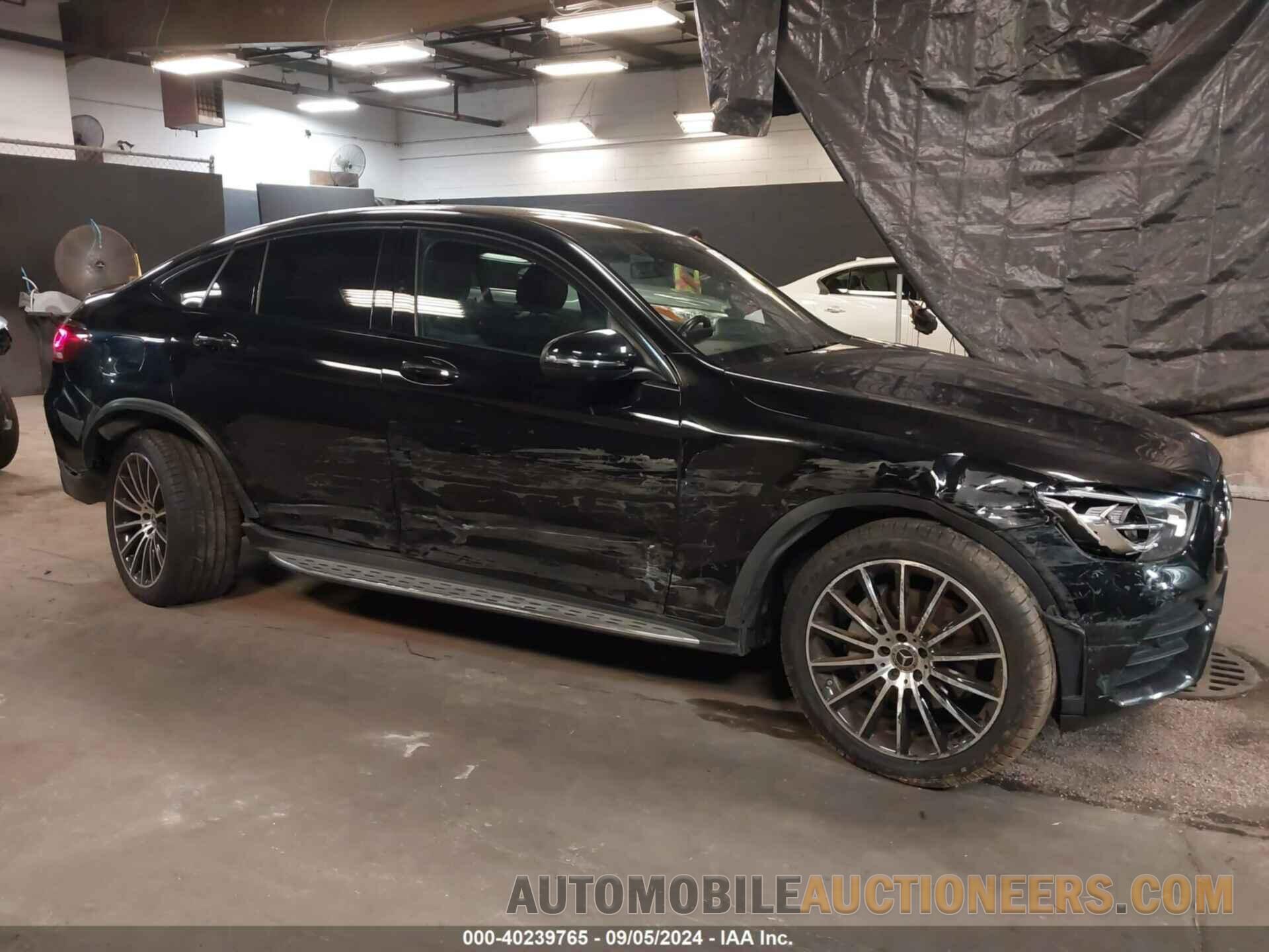 W1N0J8EB1MG009530 MERCEDES-BENZ GLC 300 2021