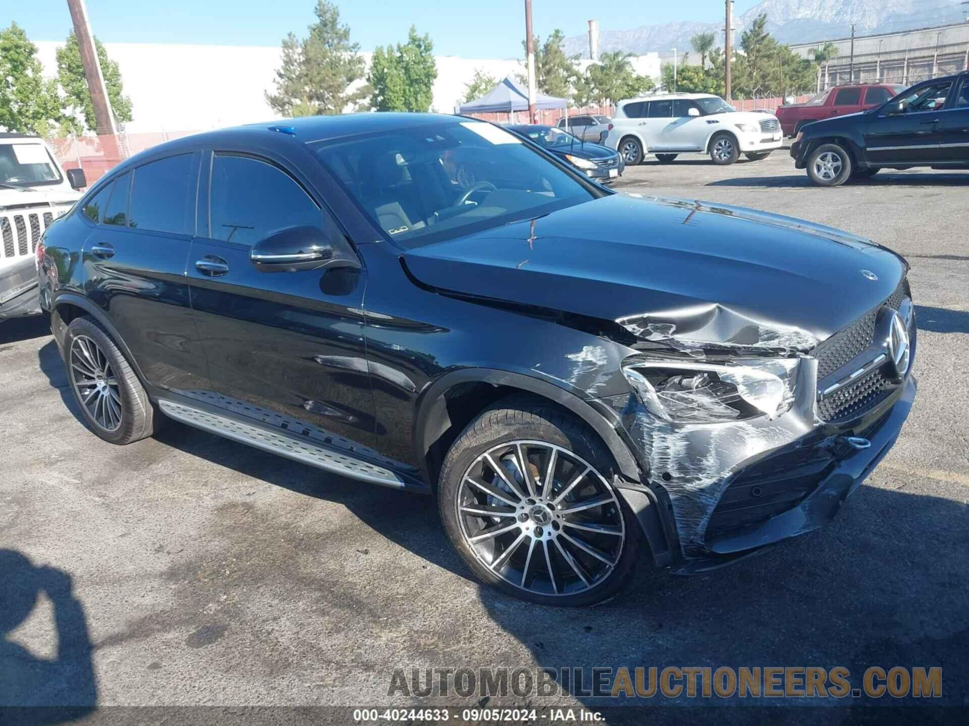 W1N0J8EB1PG135889 MERCEDES-BENZ GLC 300 2023