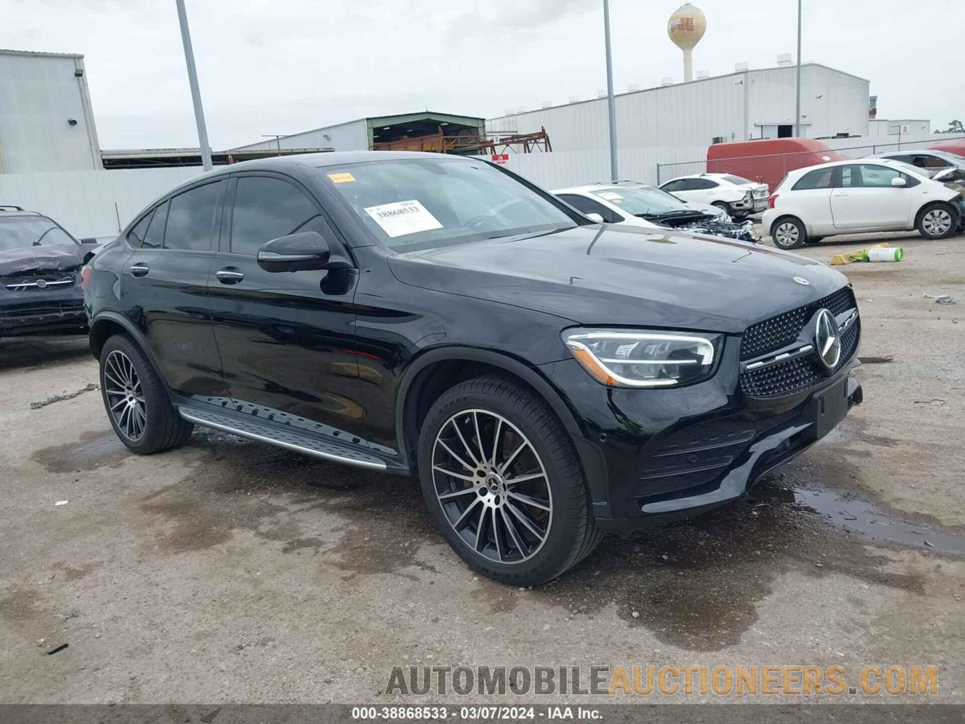 W1N0J8EBXMF925998 MERCEDES-BENZ GLC 300 2021