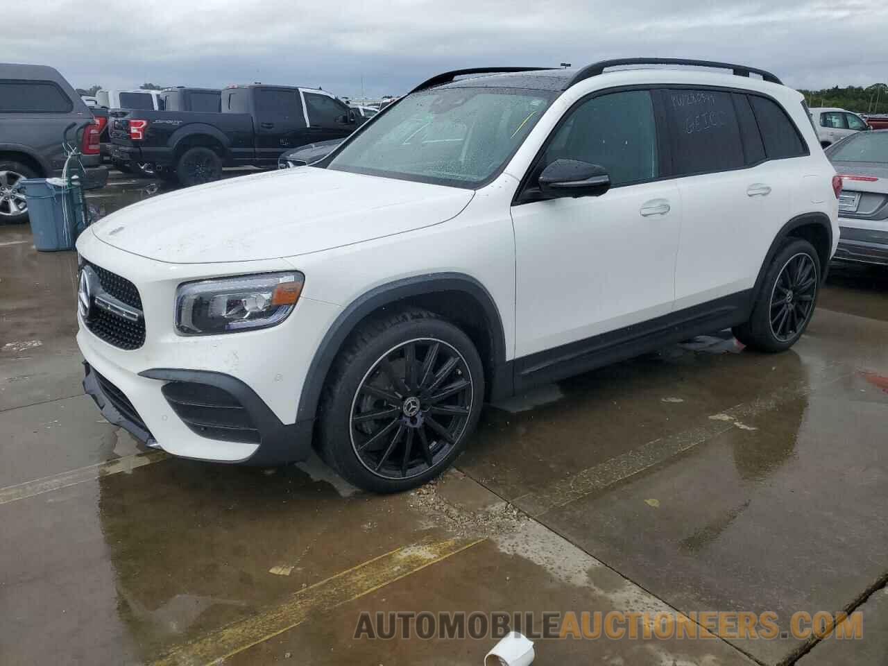 W1N4M4GBXPW280949 MERCEDES-BENZ GLB-CLASS 2023