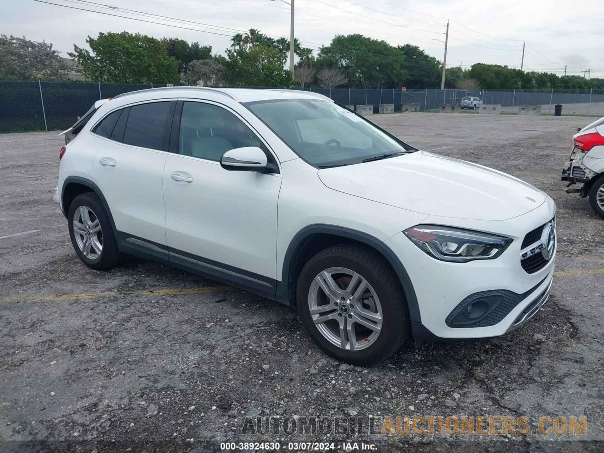 W1N4N4GB0MJ156176 MERCEDES-BENZ GLA 250 2021