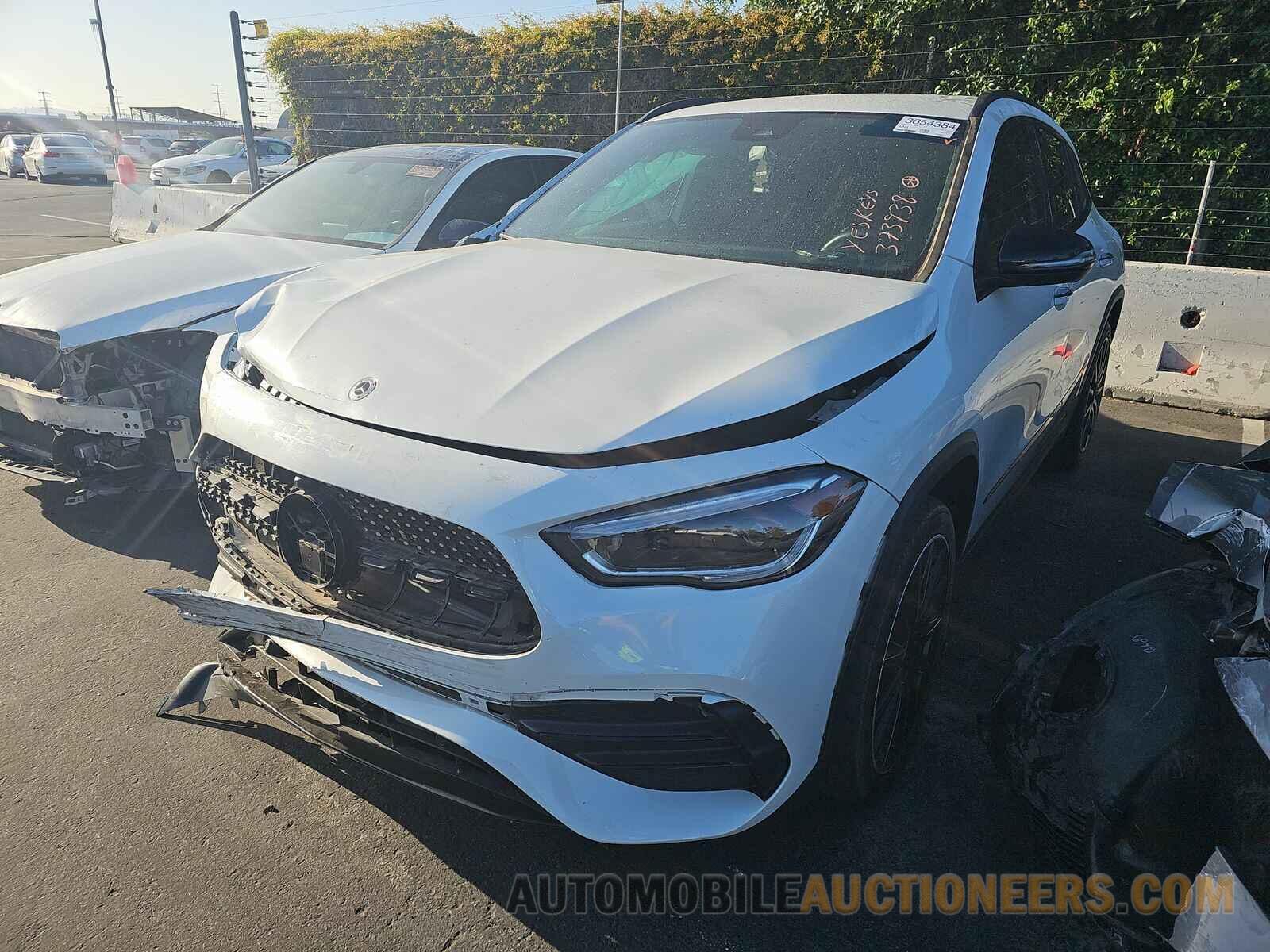 W1N4N4GB0NJ373938 Mercedes-Benz GLA 2022