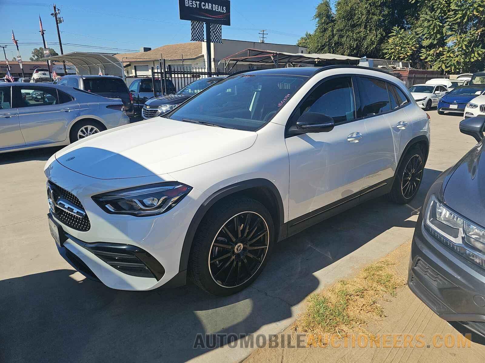 W1N4N4GB8MJ147371 Mercedes-Benz GLA 2021