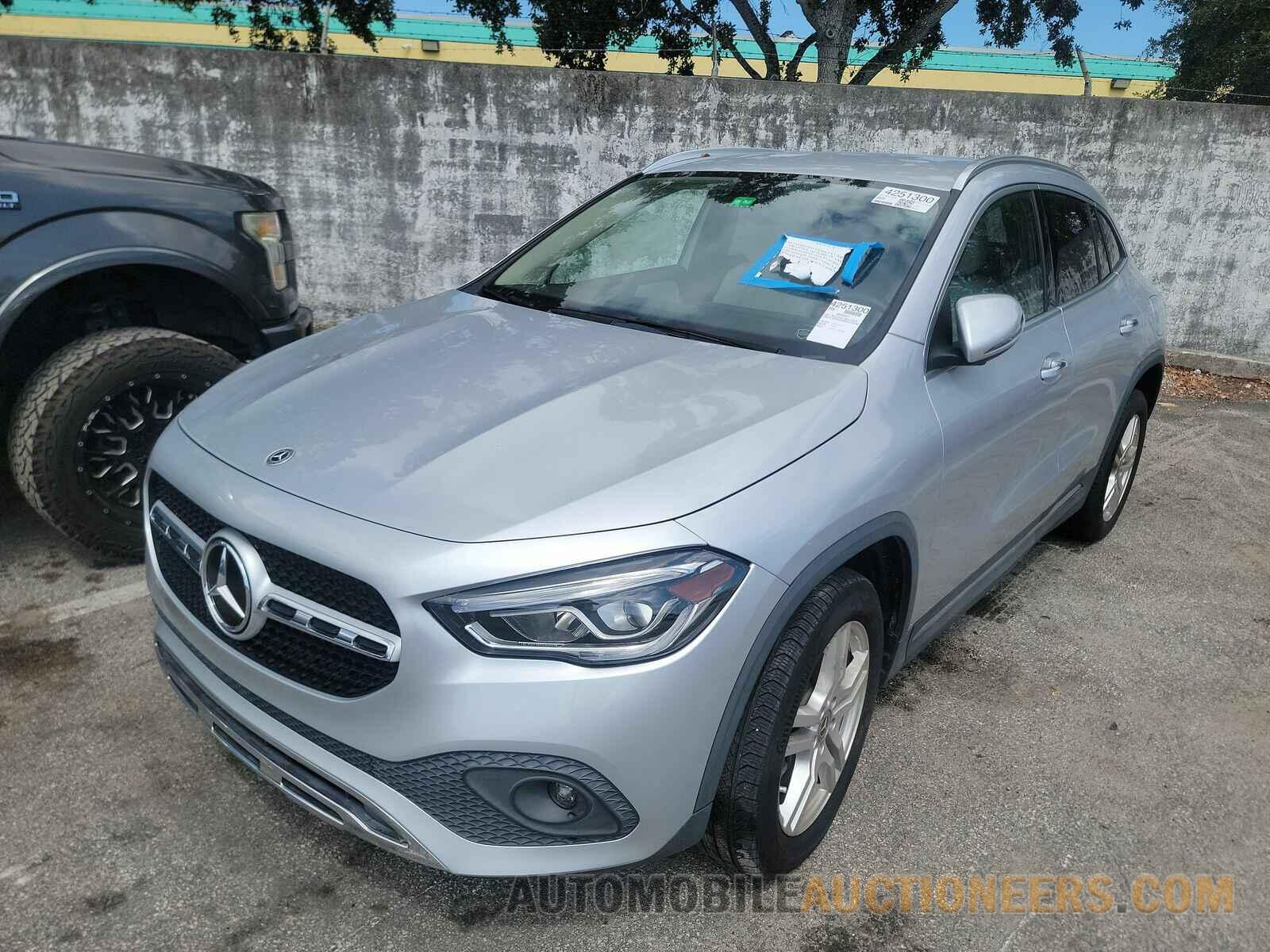 W1N4N4GB8MJ212266 Mercedes-Benz GLA 2021